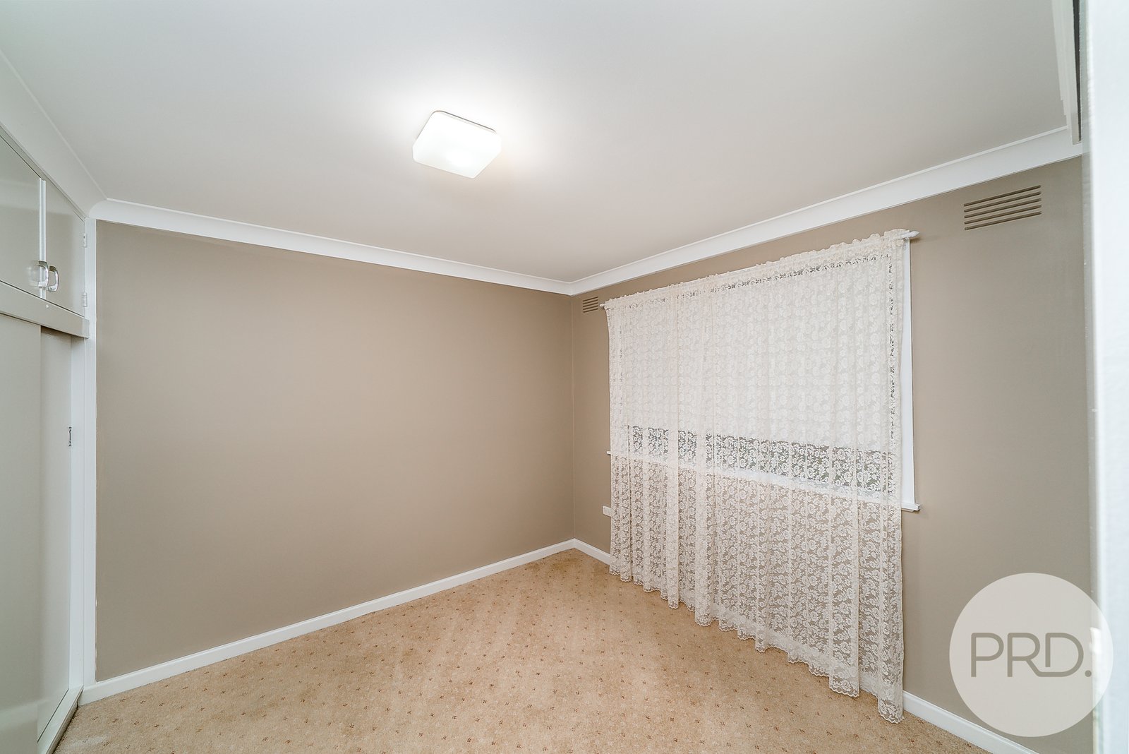 1/33 Bruce Street TOLLAND 6