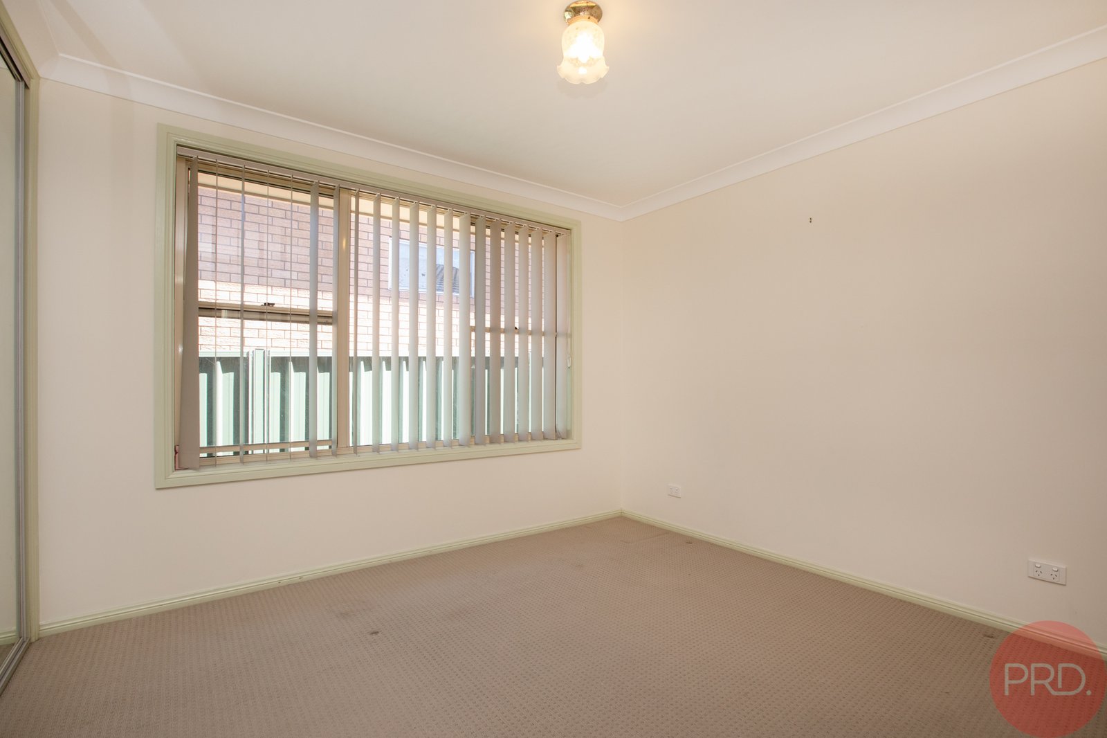 1/33 Byng Street TENAMBIT 6