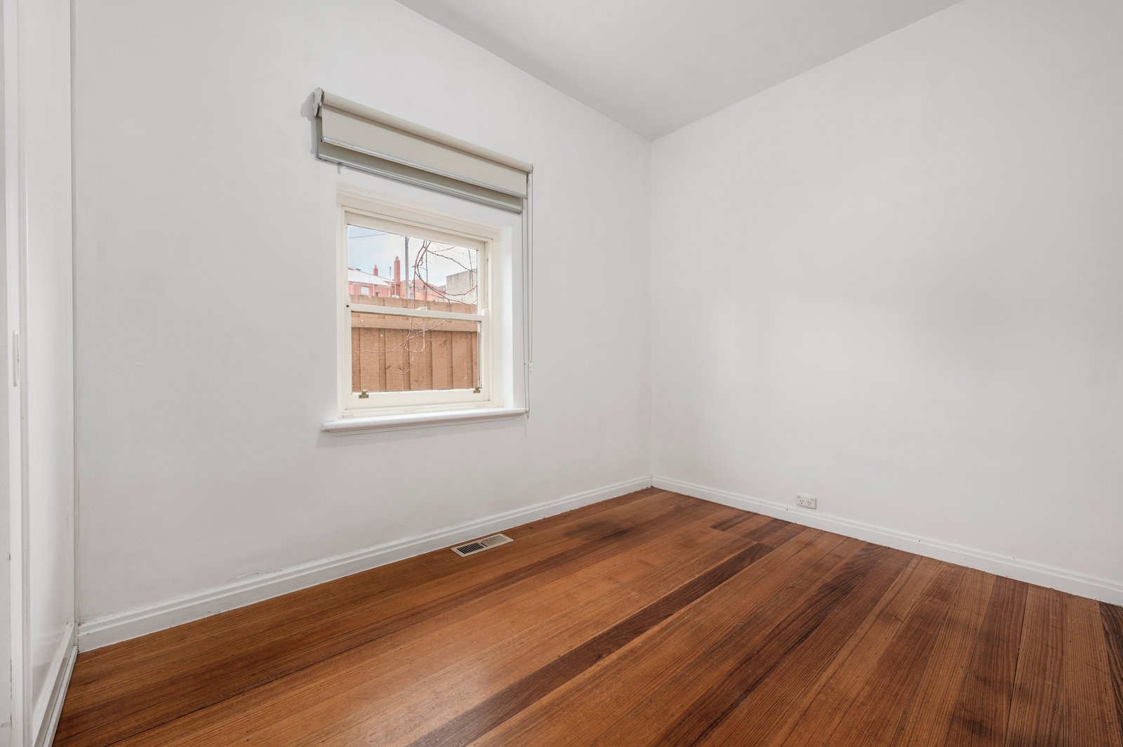 1/33 Clarendon Street, Armadale, 3143