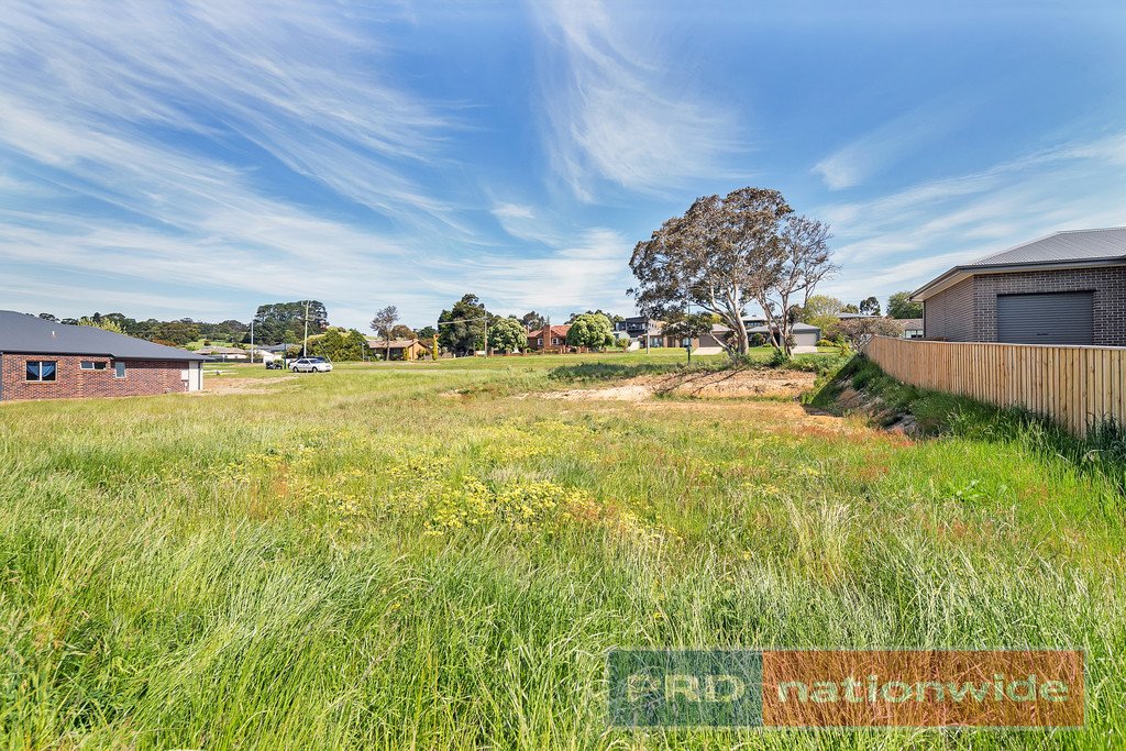 133 Daylesford Road BROWN HILL 3