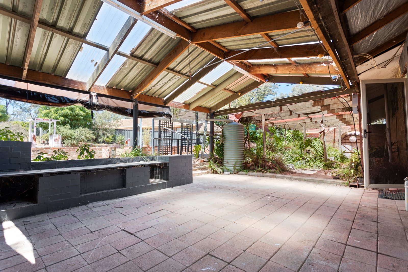 133 Edwards Road KENNINGTON 15