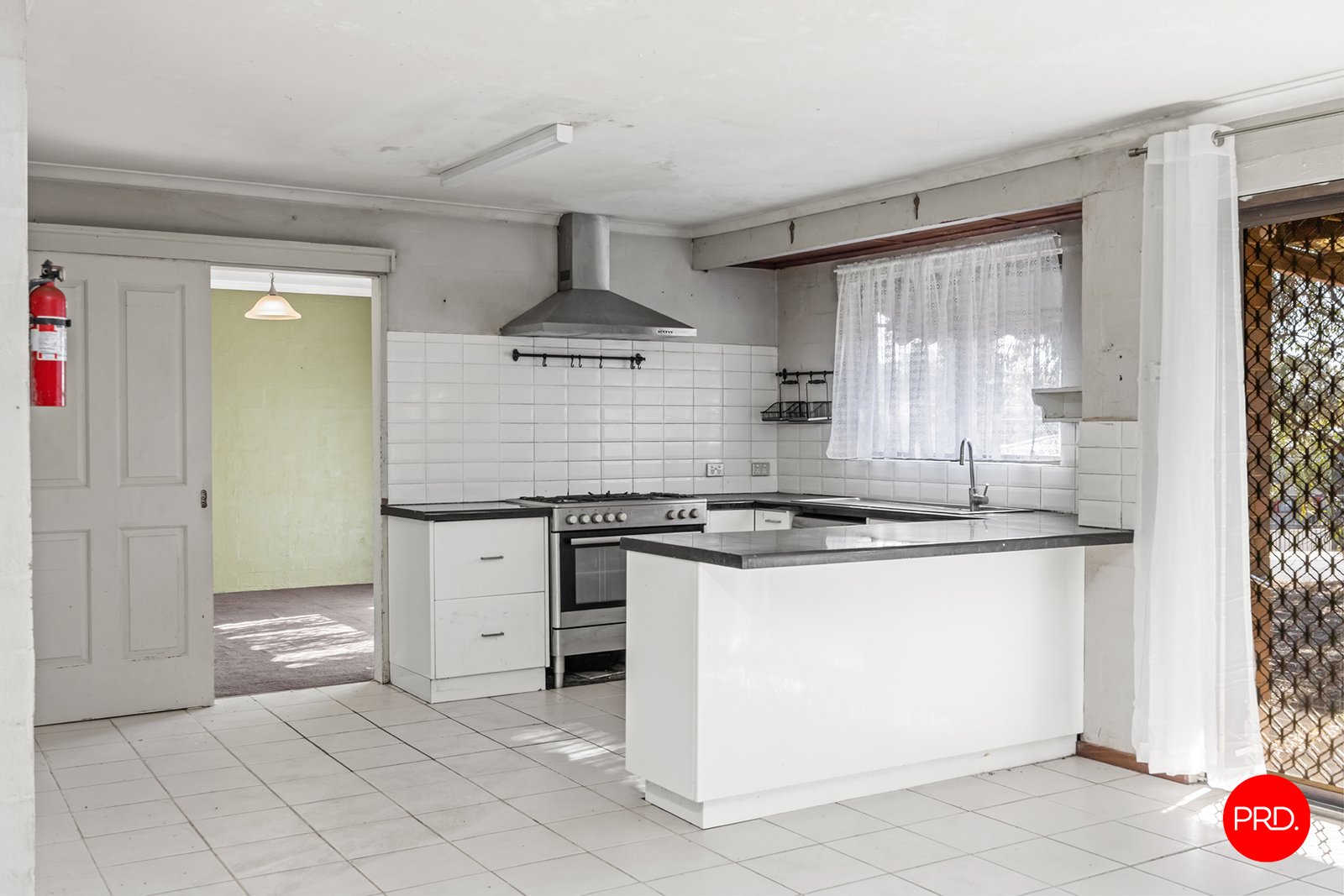 133 Edwards Road KENNINGTON 8