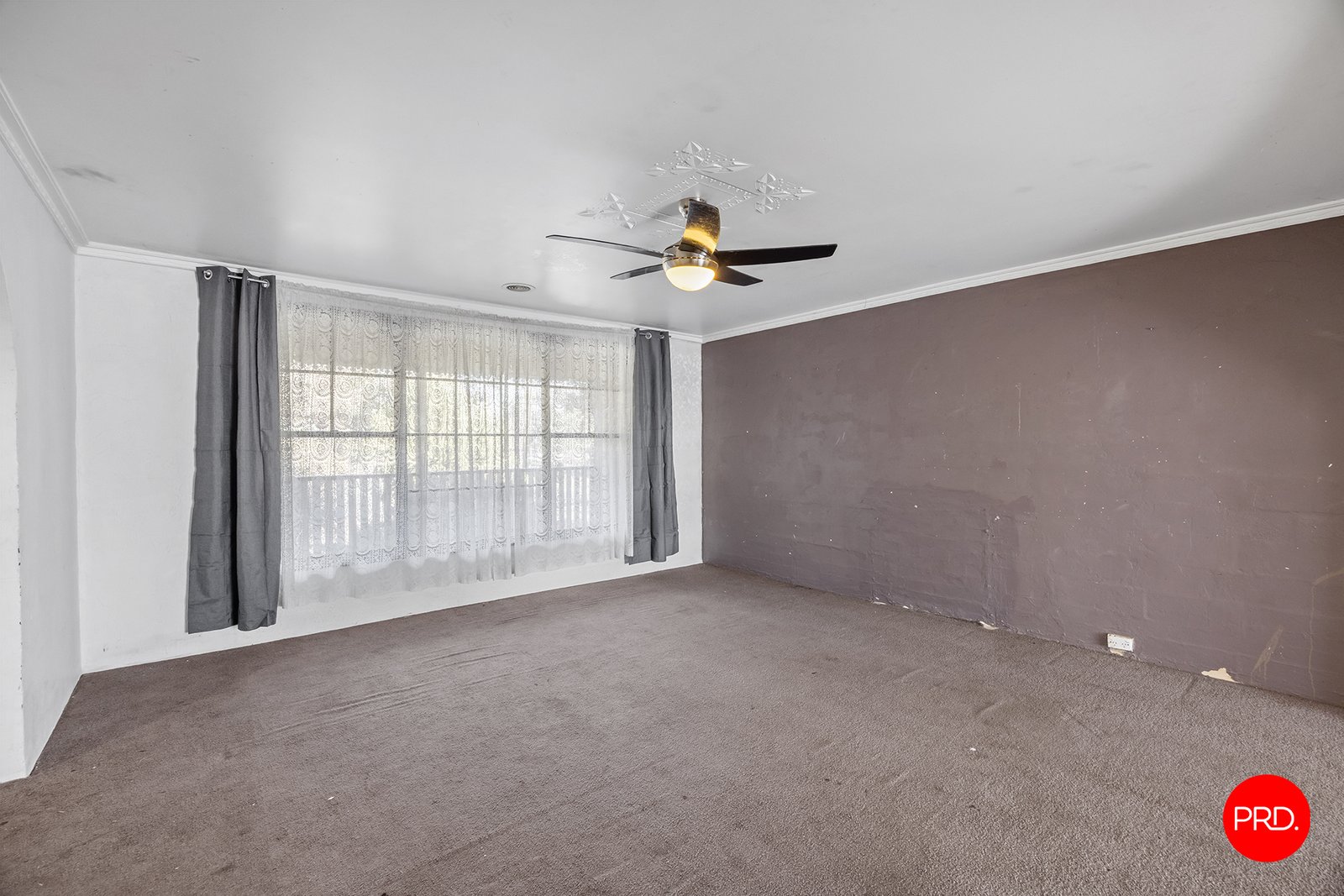 133 Edwards Road KENNINGTON 9