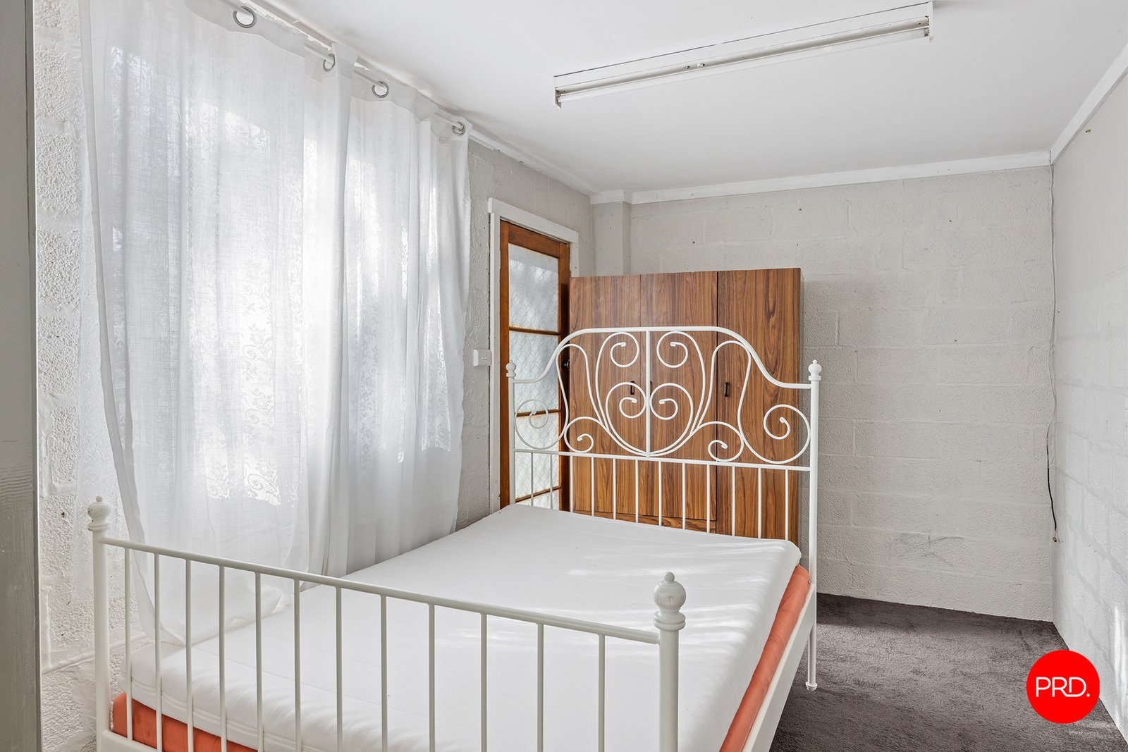 133 Edwards Road KENNINGTON 10