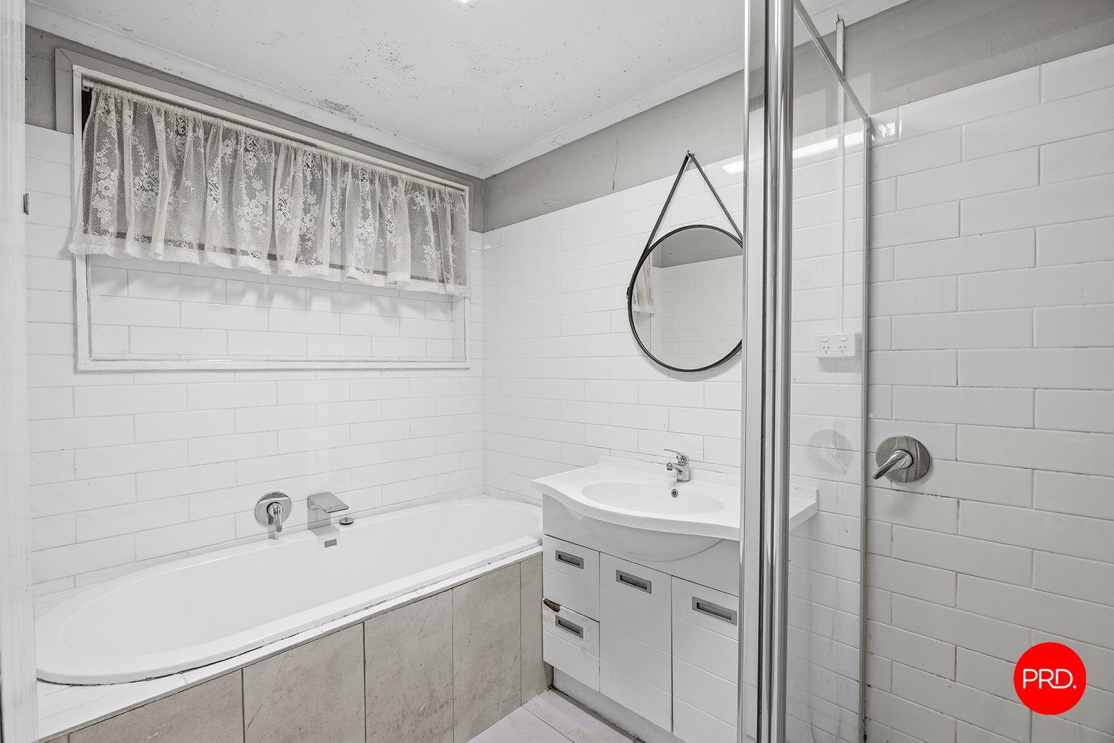 133 Edwards Road KENNINGTON 12