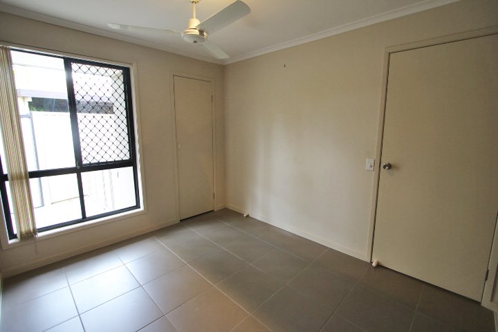 1/33 Galloway Drive ASHMORE 6