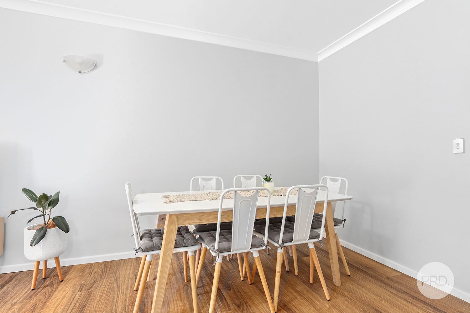 1/33 Macquarie Place MORTDALE 5