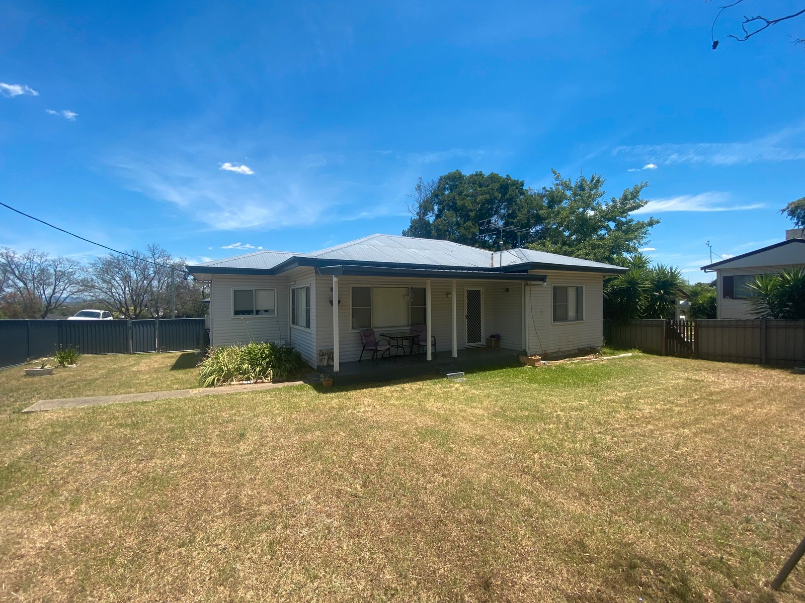 1/33 Manilla Road TAMWORTH 1