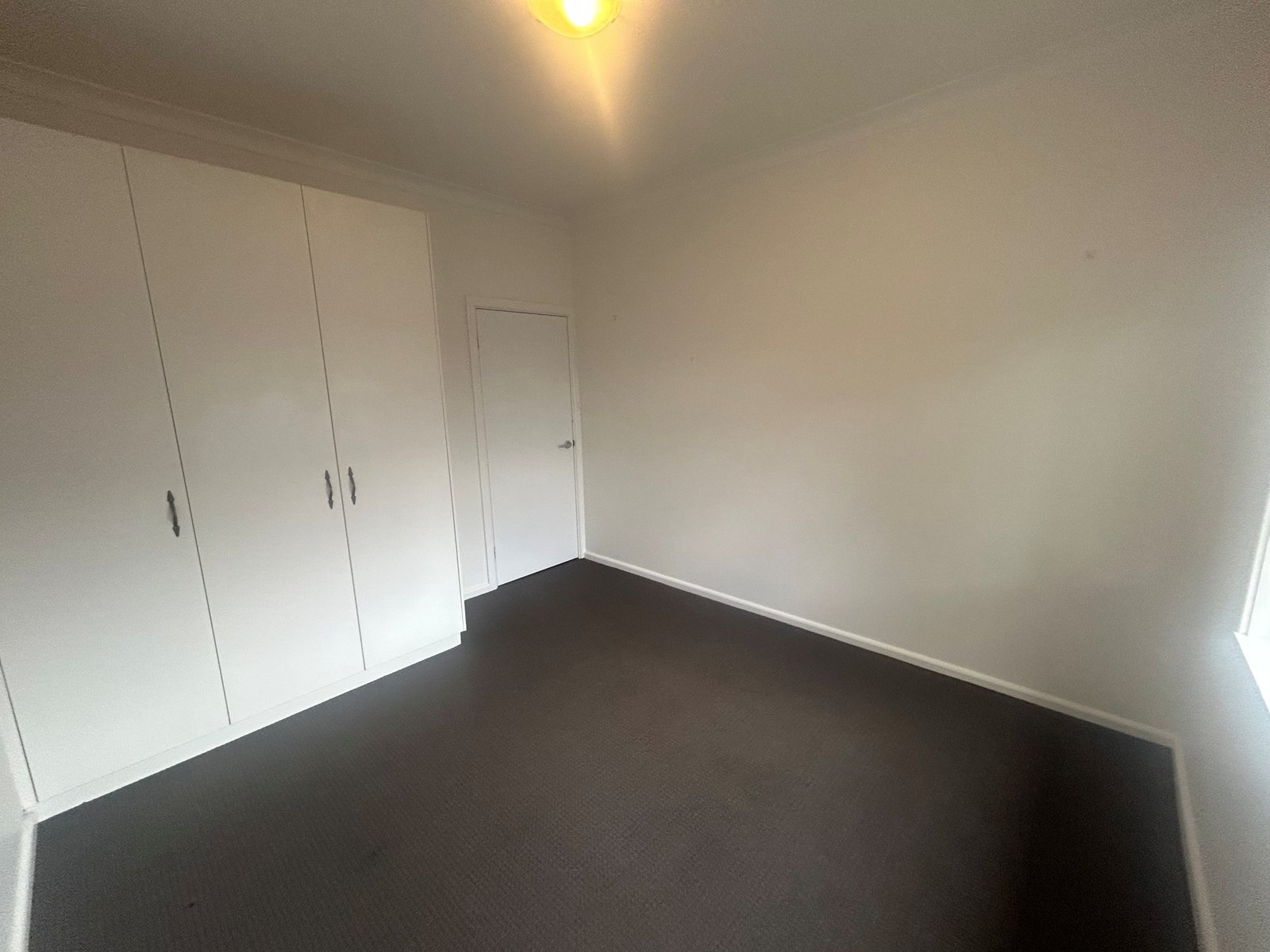 1/33 Manilla Road TAMWORTH 5