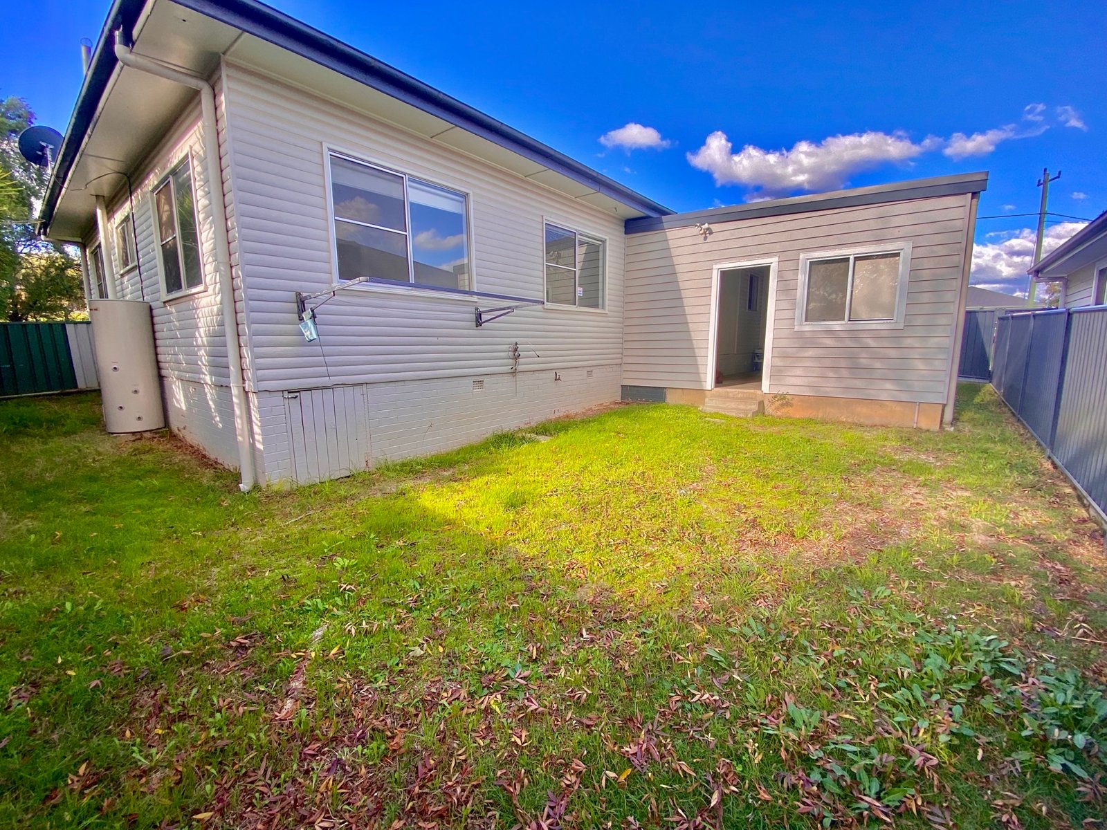 1/33 Manilla Road TAMWORTH 13