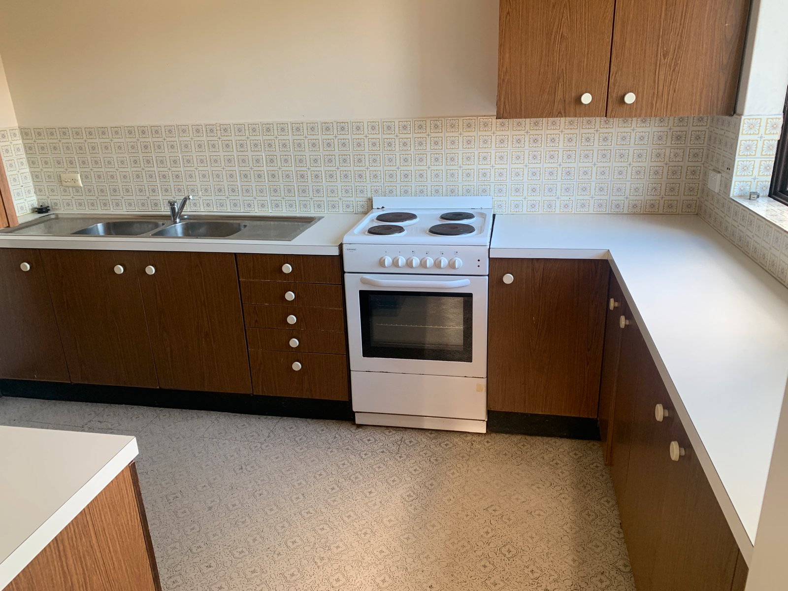 1/33 Nelson St  PENSHURST 8