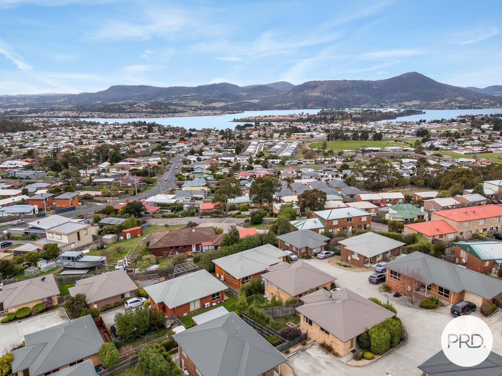 13/3 Russell Road CLAREMONT 9