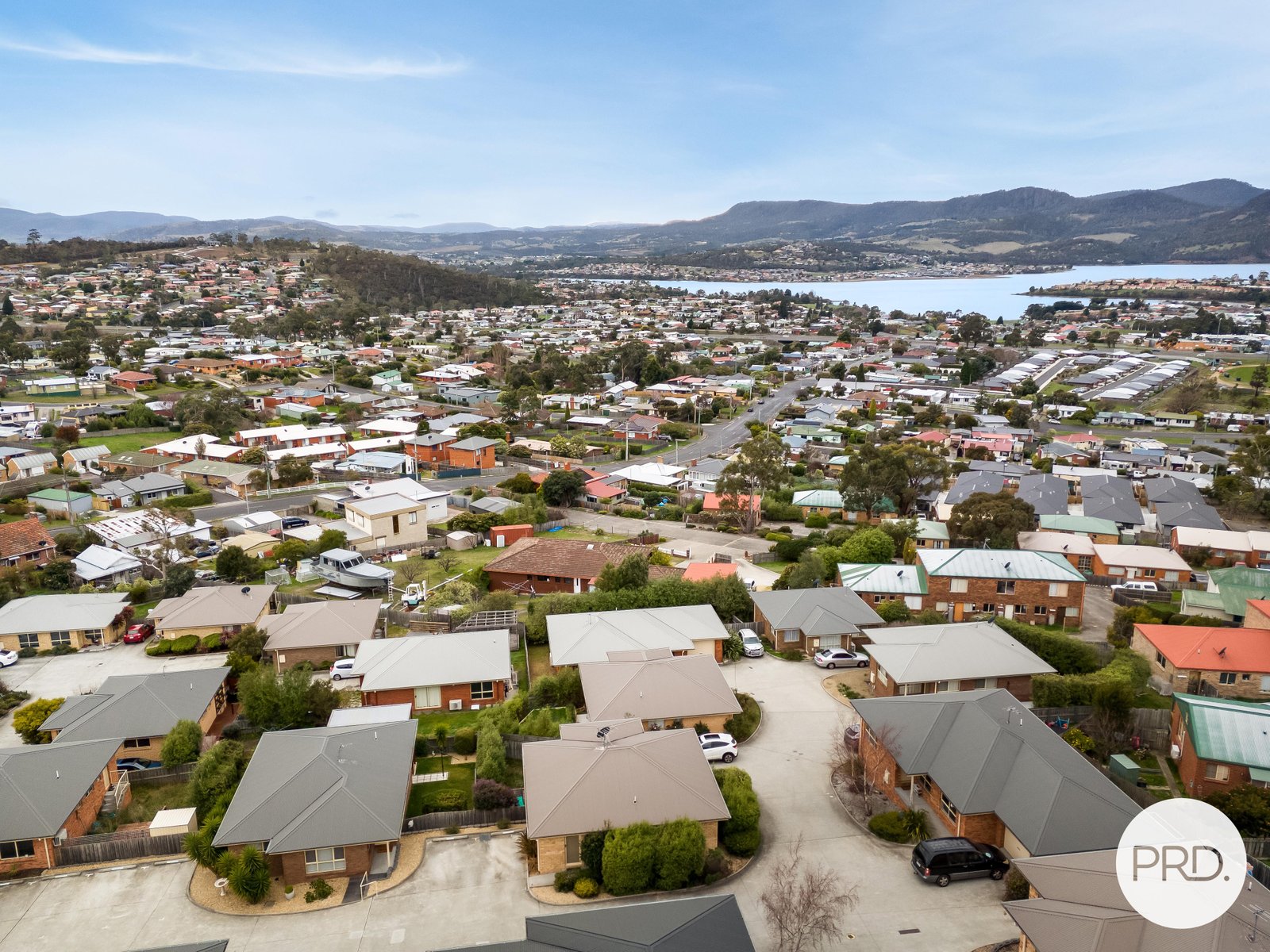 13/3 Russell Road CLAREMONT 10