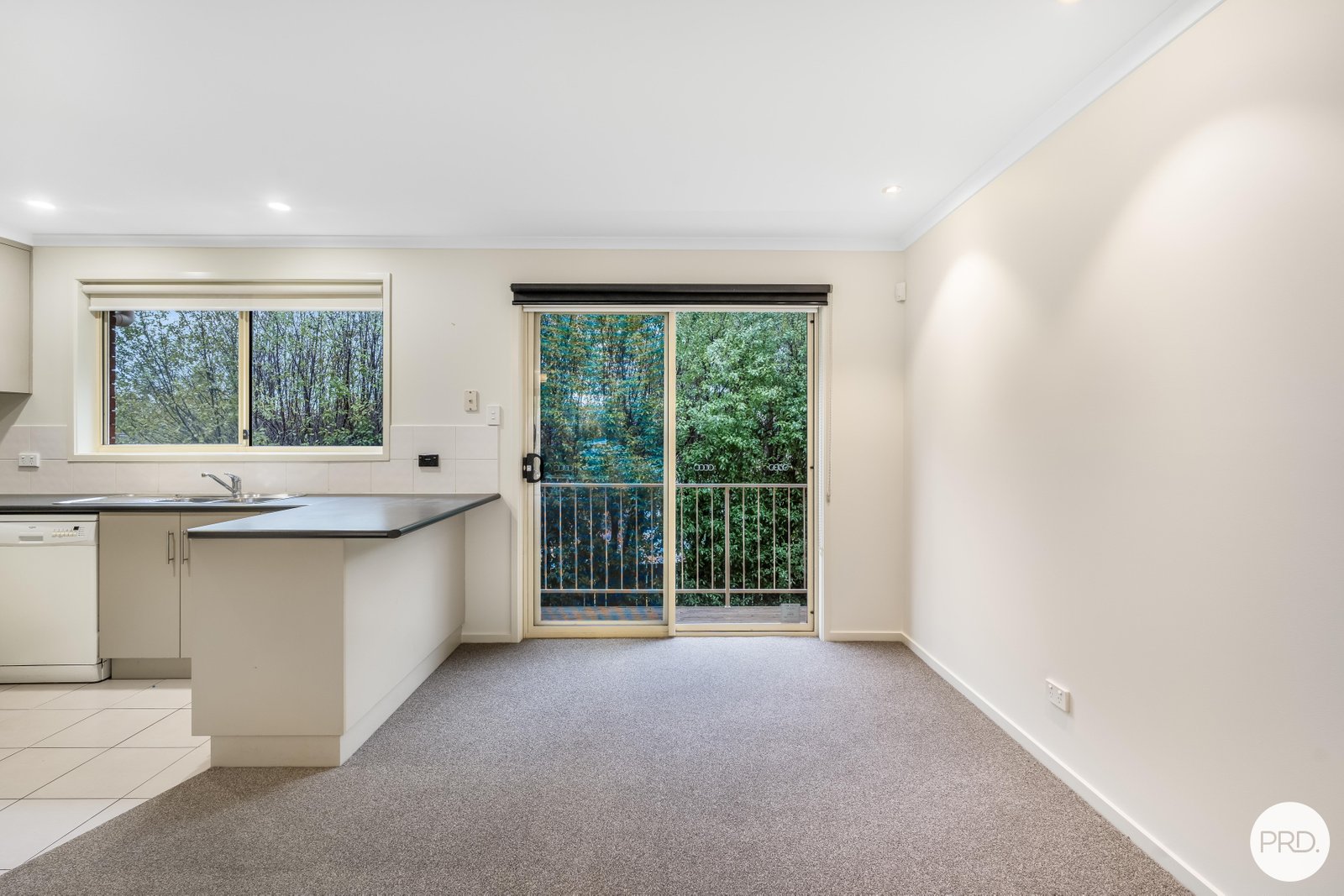 13/3 Russell Road CLAREMONT 14