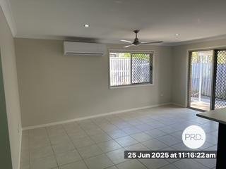 1/33 Sea Prince Circuit CLINTON 2