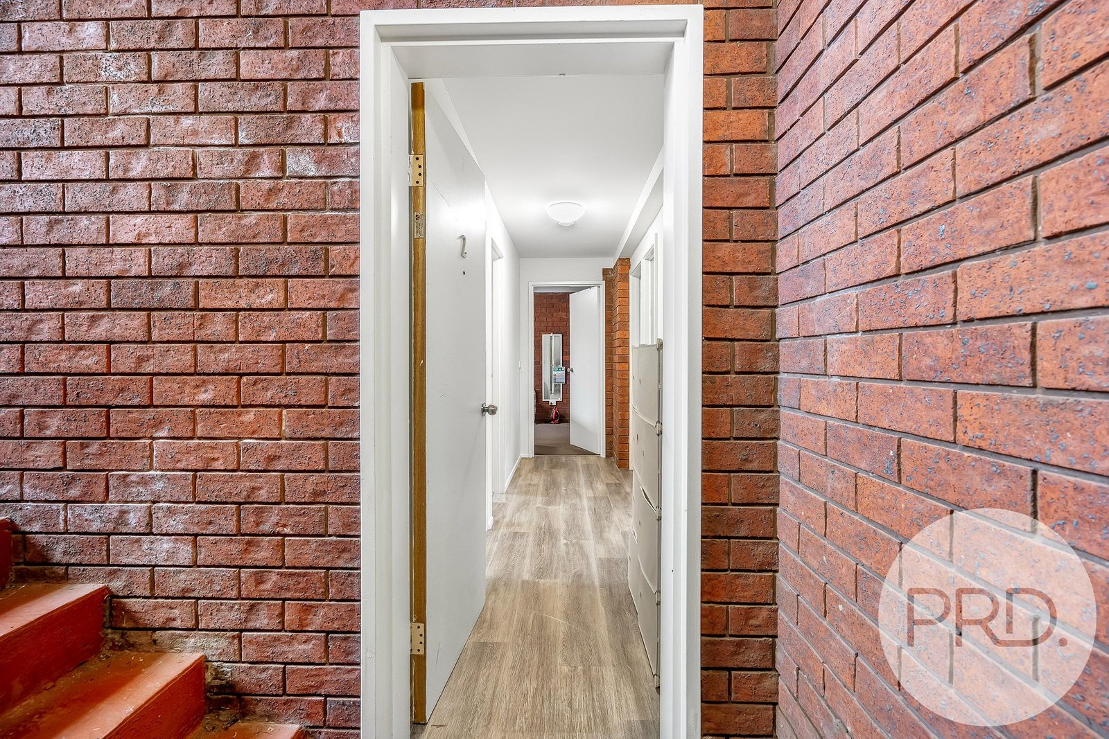 1/33 South Street BELLERIVE 29