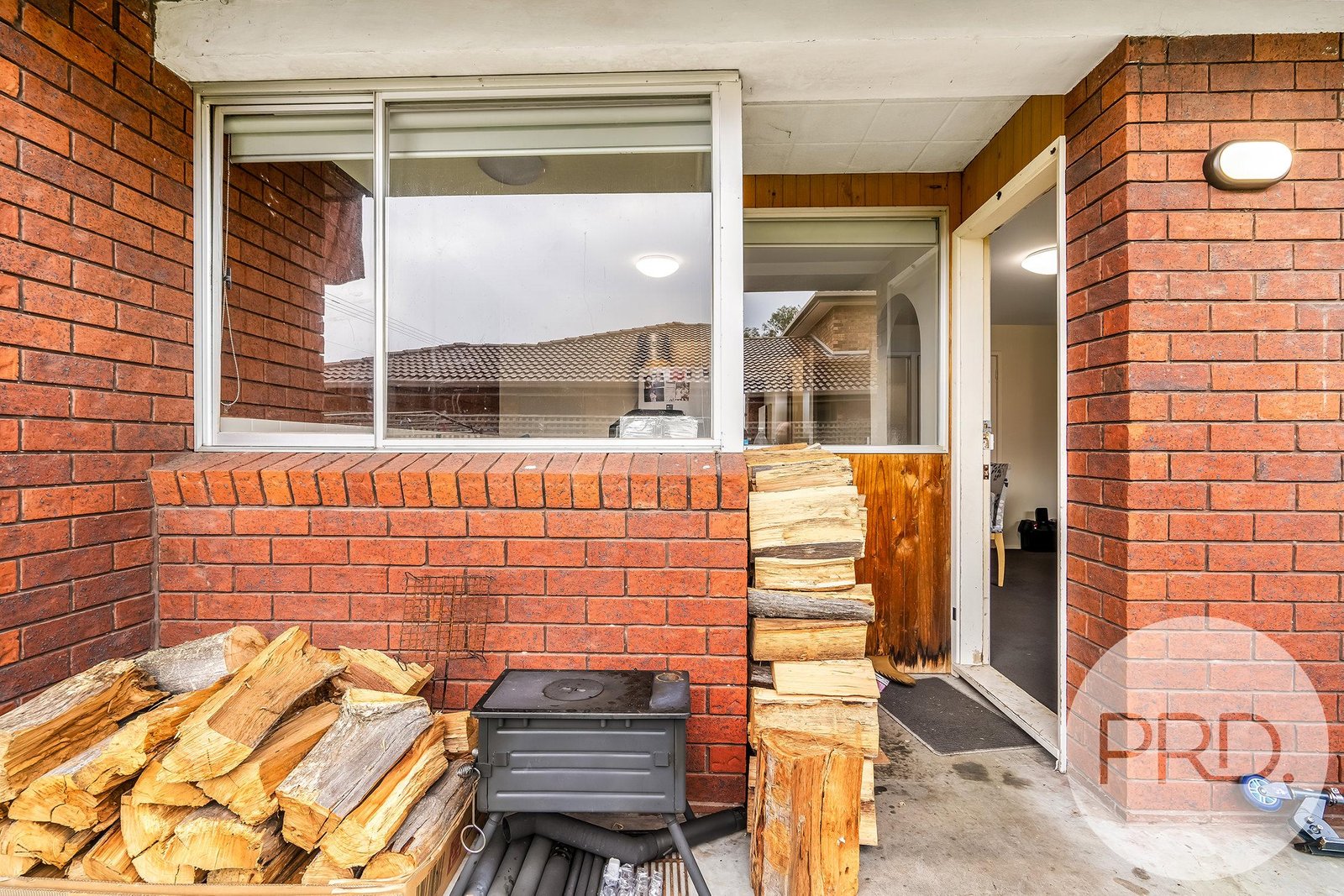 1/33 South Street BELLERIVE 30