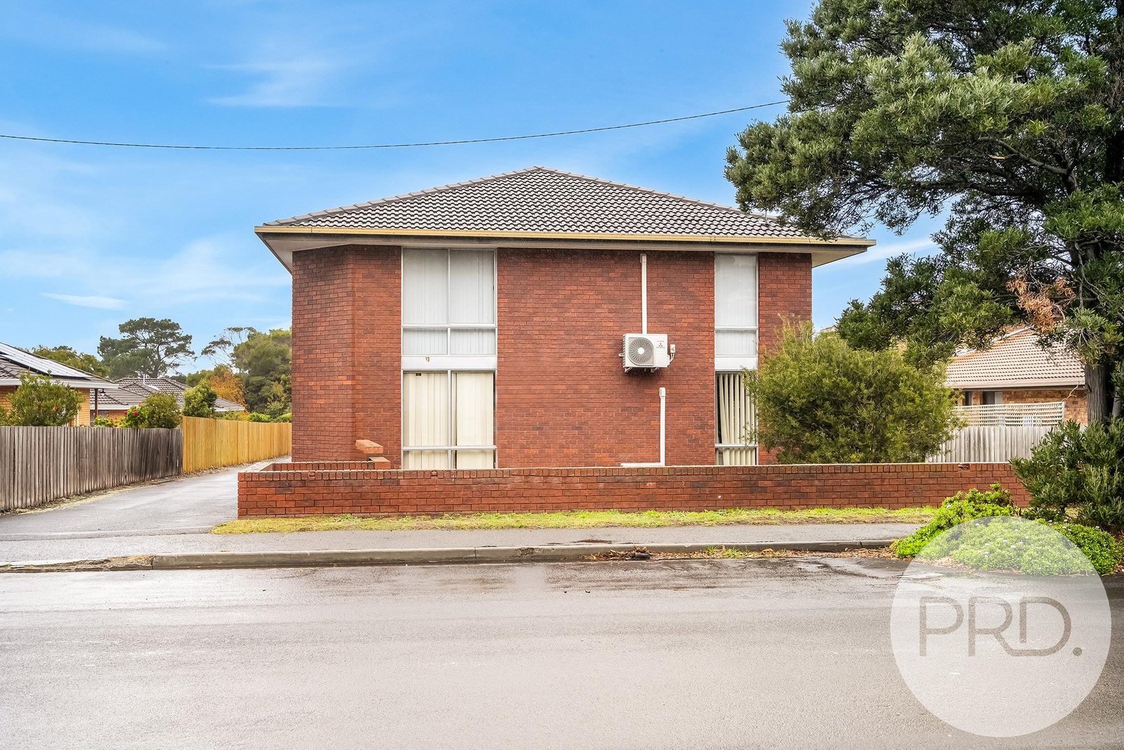 1/33 South Street BELLERIVE 35