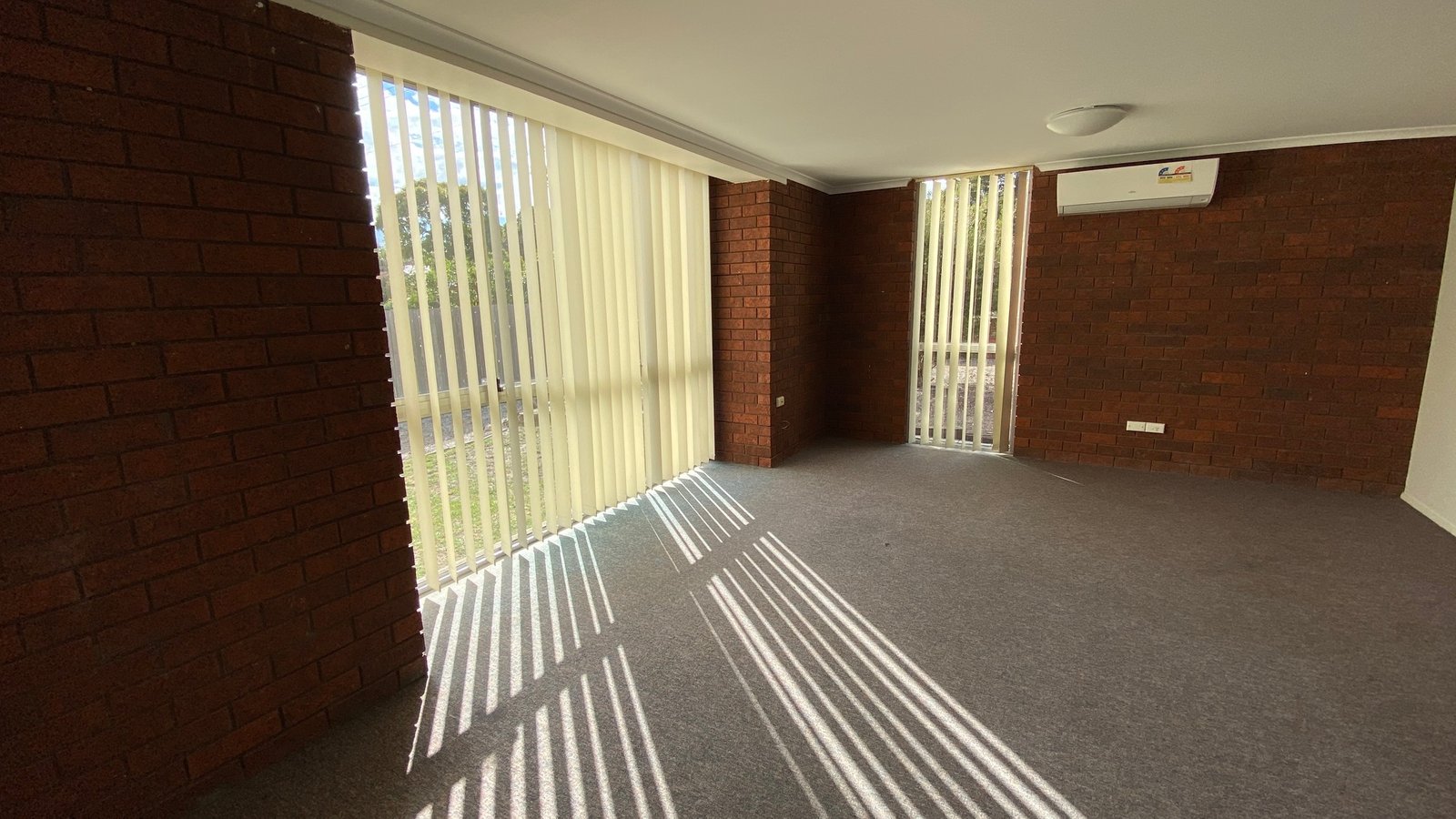 1/33 South Street BELLERIVE 4