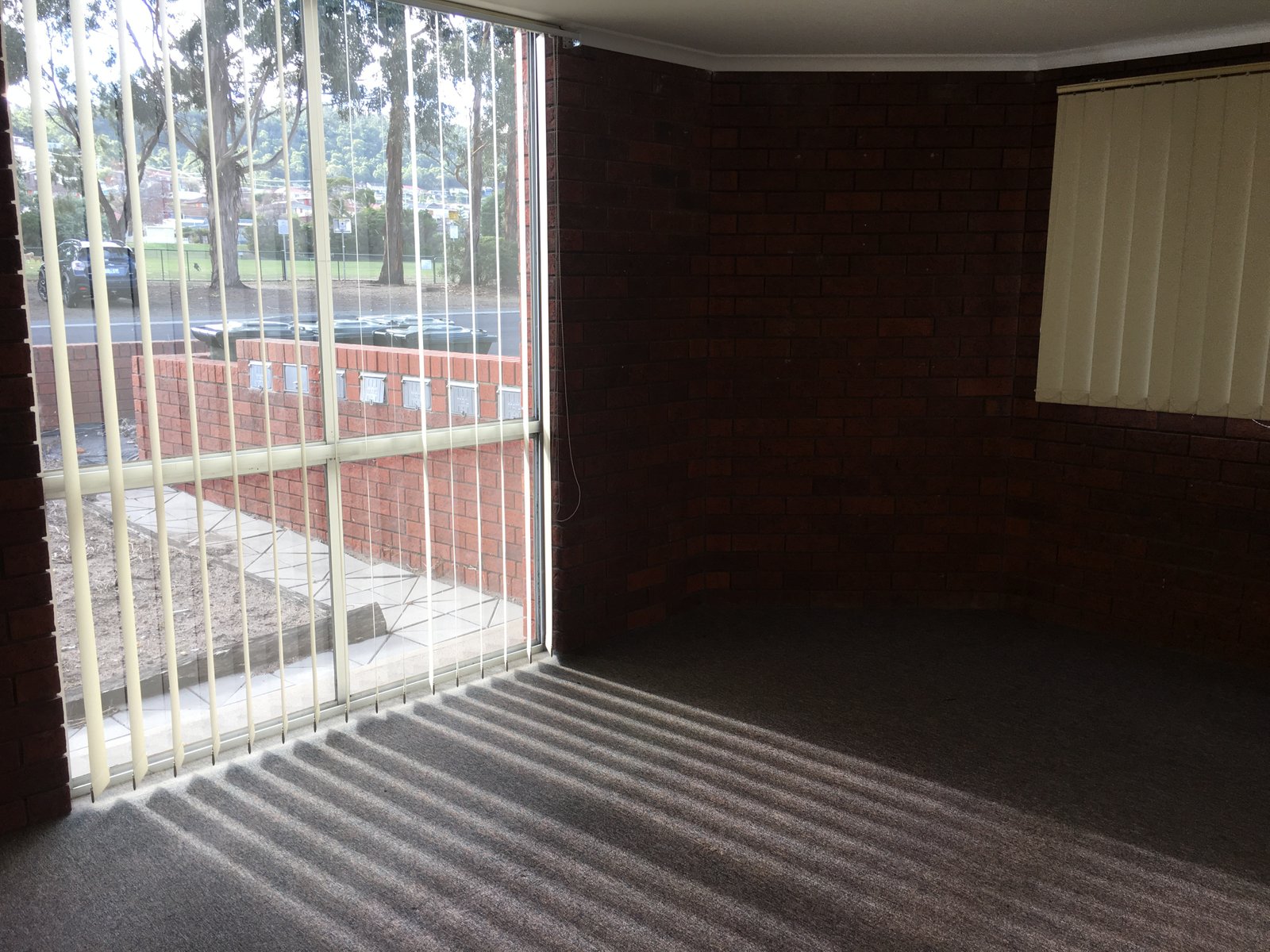 1/33 South Street BELLERIVE 8