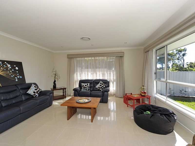 133 Spinnaker Way CORLETTE 17