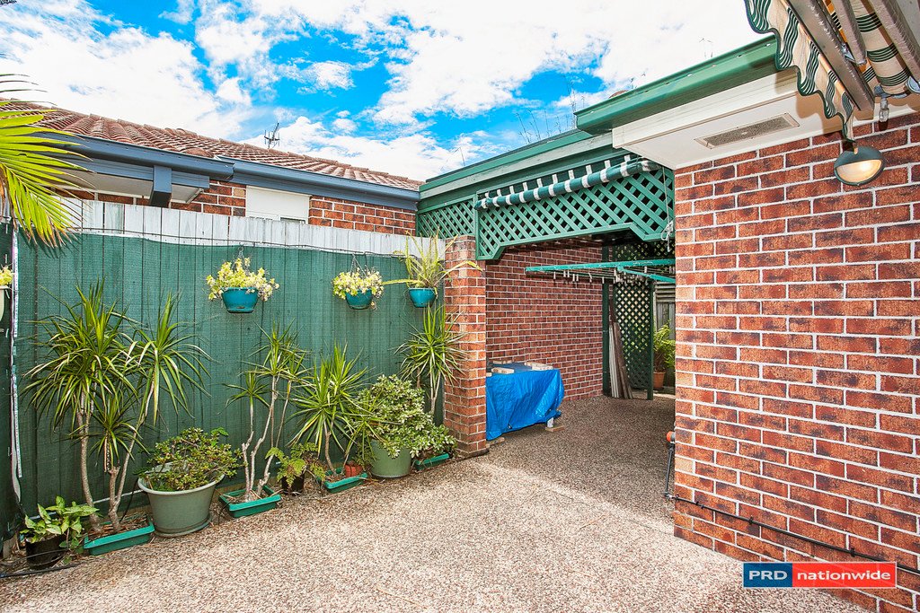1/33 TALLEBUDGERA Drive PALM BEACH 10
