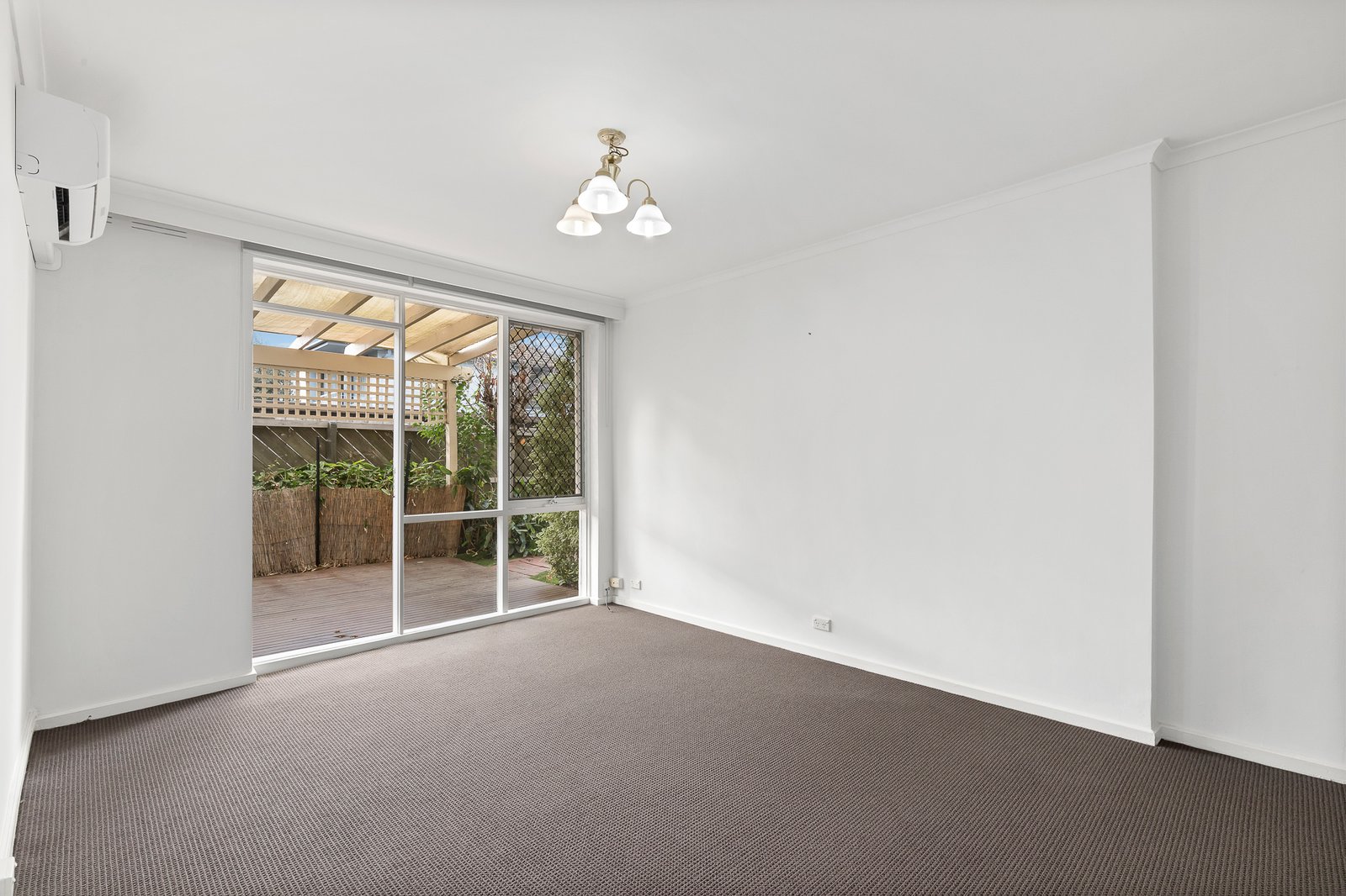 Gallery: 1/33 Toolambool Road