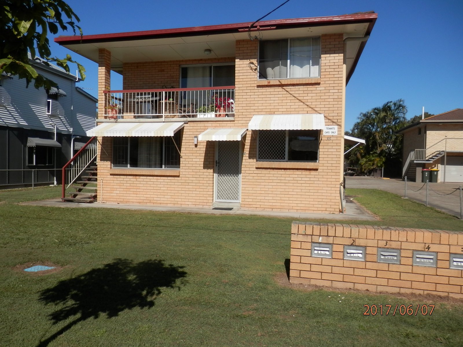 1/33 Vernon Street NUNDAH 1