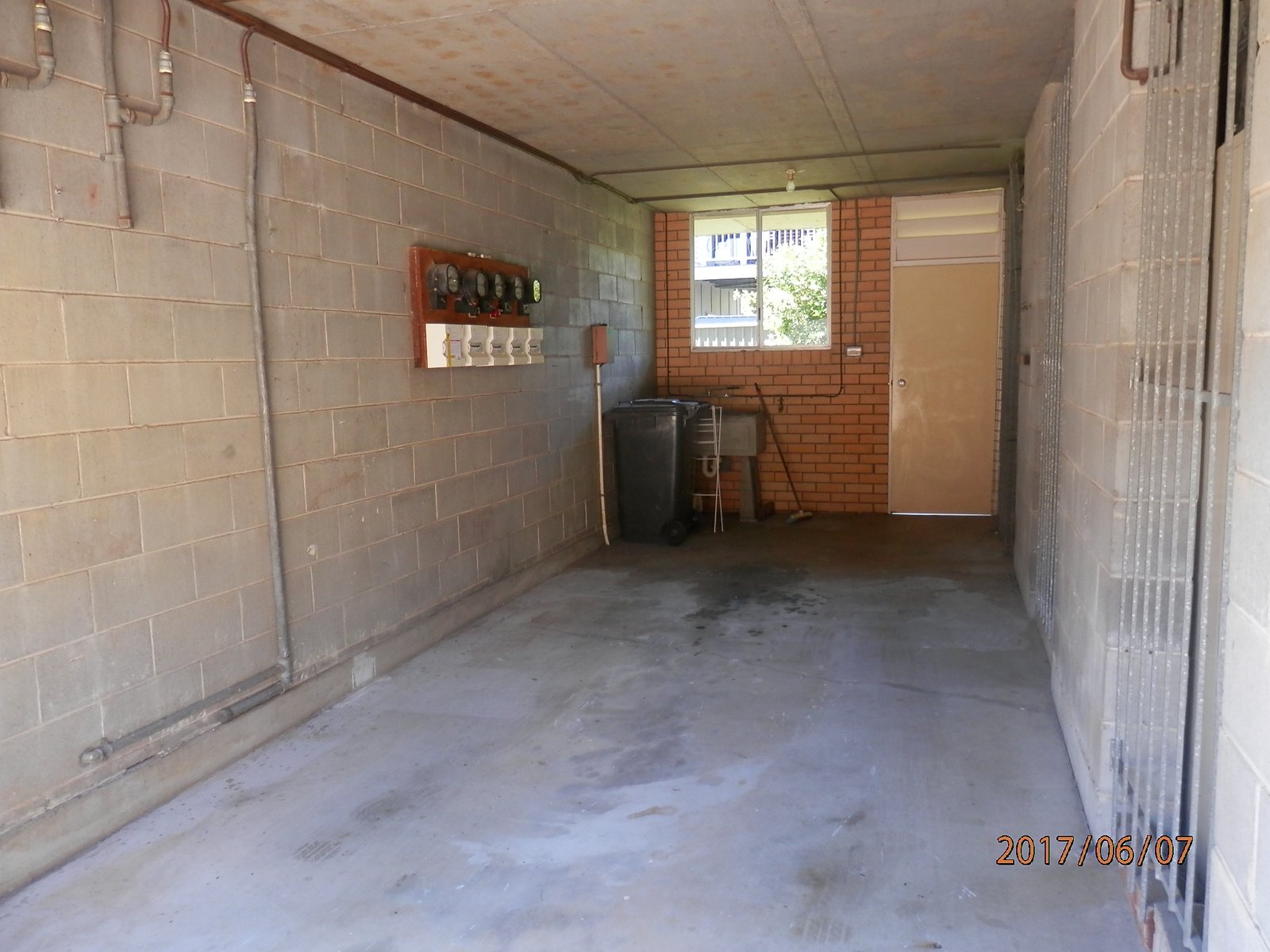 1/33 Vernon Street NUNDAH 8