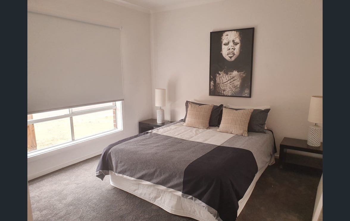 Gallery: 13/31 Meadowvale Drive