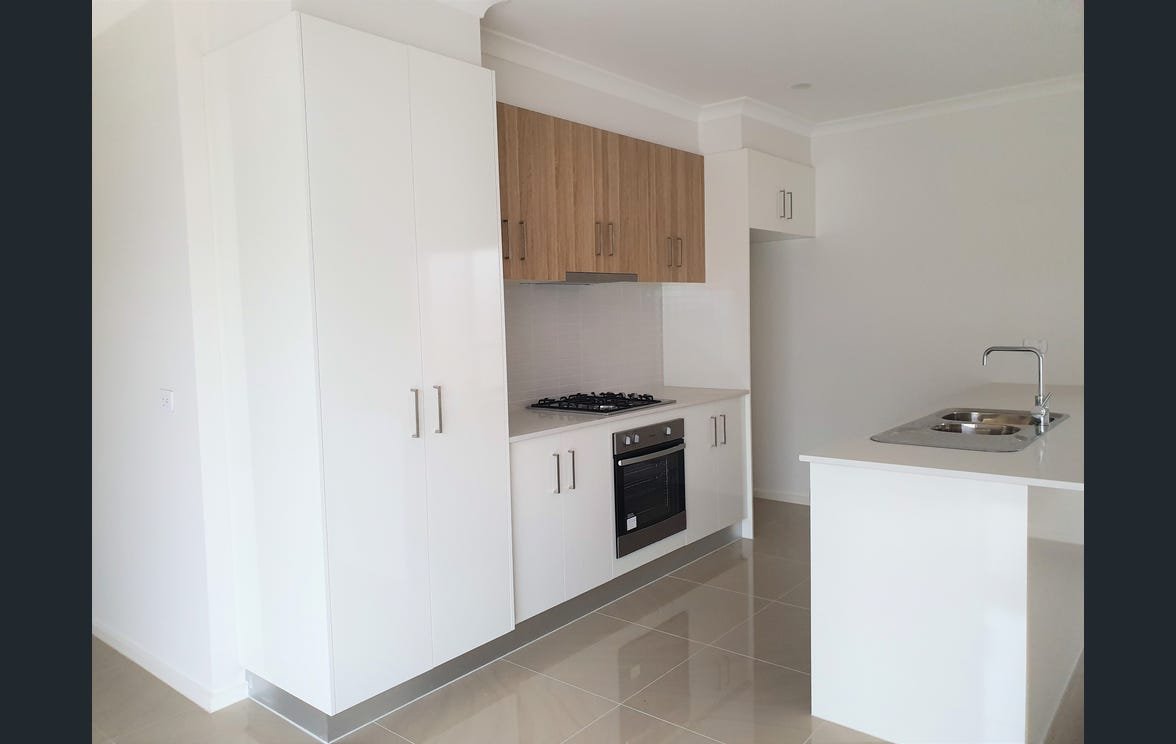 Gallery: 13/31 Meadowvale Drive