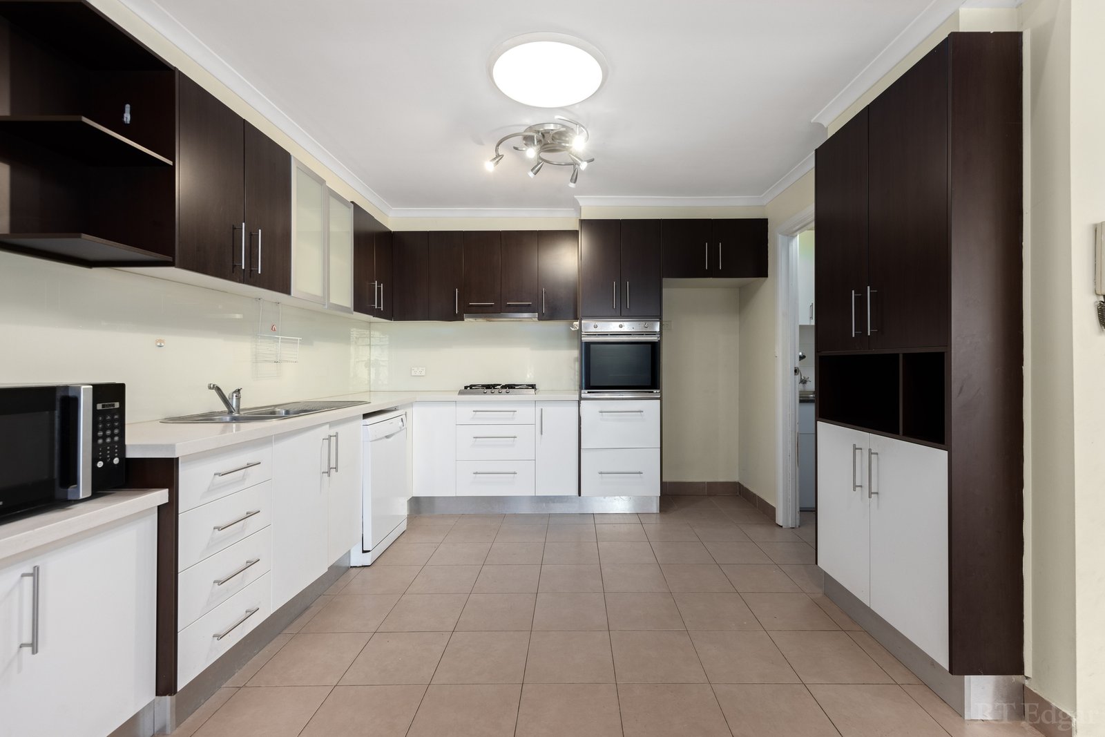 Real Estate and Property in 13/32 Ballamore Crescent, Doncaster, VIC