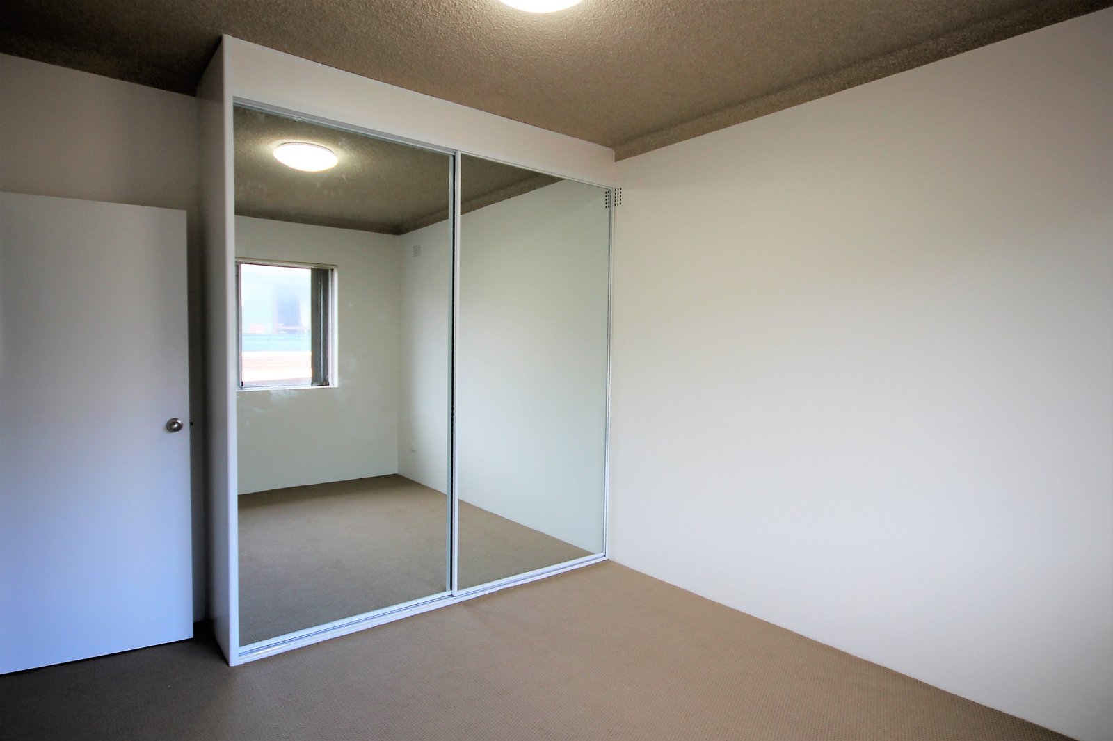 13/32 French Street KOGARAH 6