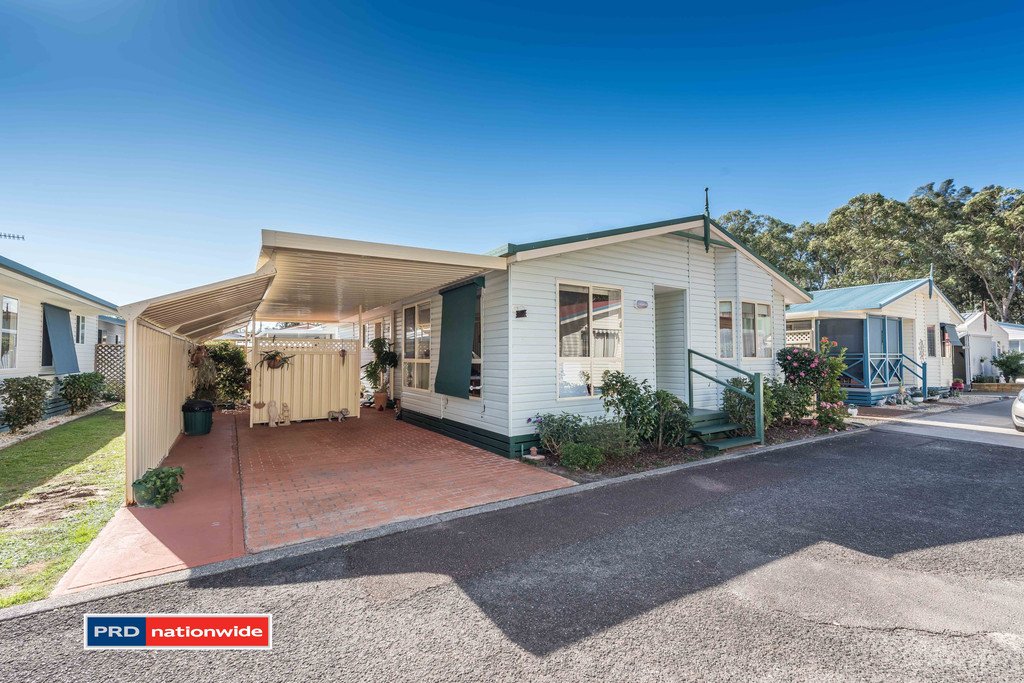133/2 Frost Road "Seawinds Village"  ANNA BAY 20