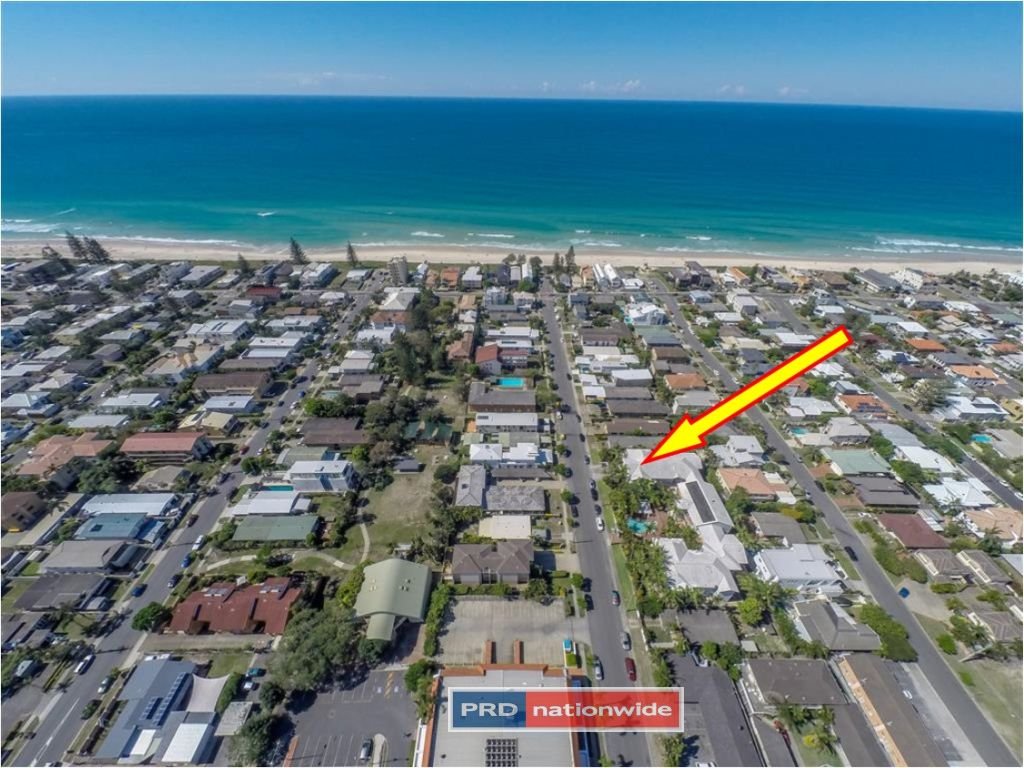 13/32 William Street MERMAID BEACH 2