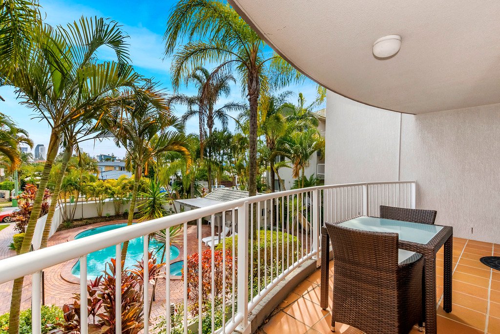 13/32 William Street MERMAID BEACH 10