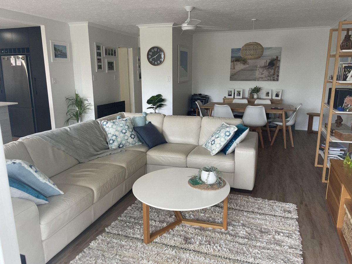 13/32 William Street Mermaid Beach 3