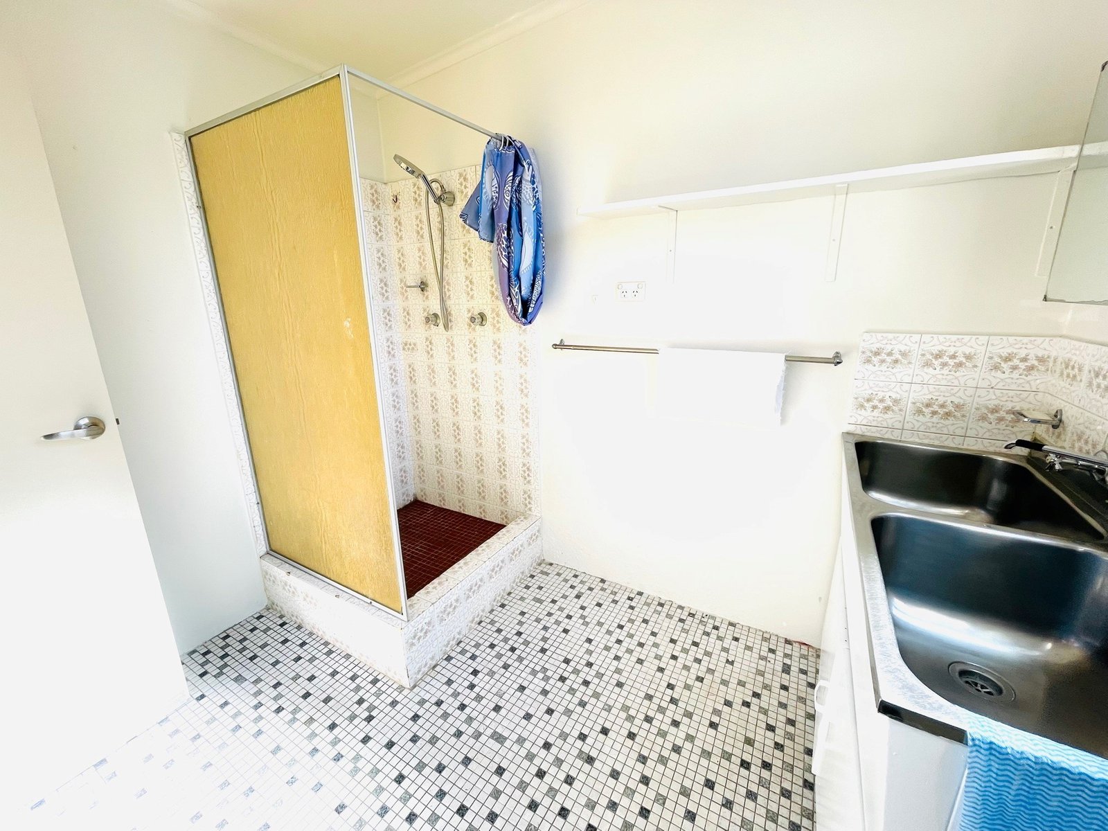 1/333 Princes Highway CARLTON 9