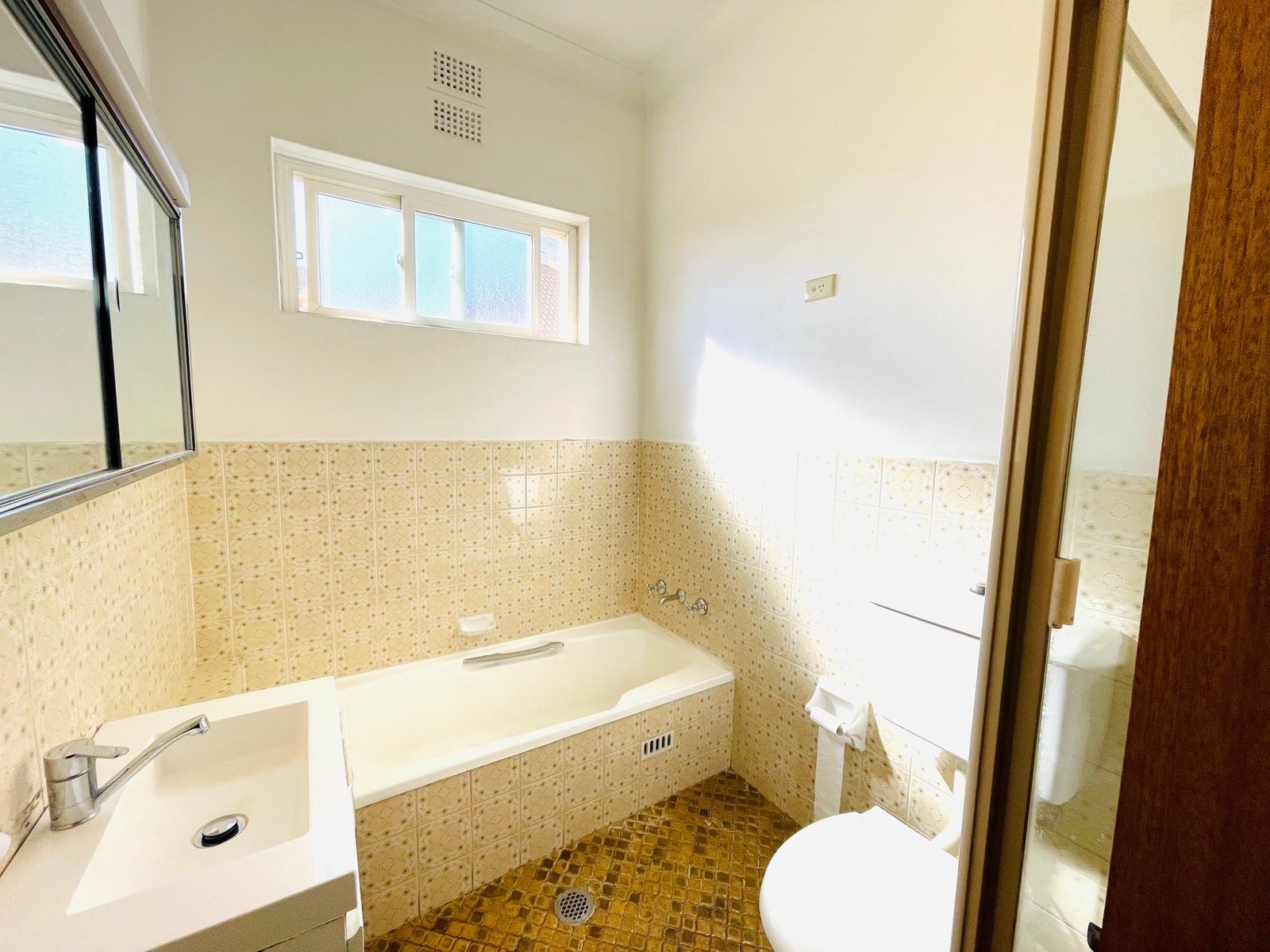 1/333 Princes Highway CARLTON 7