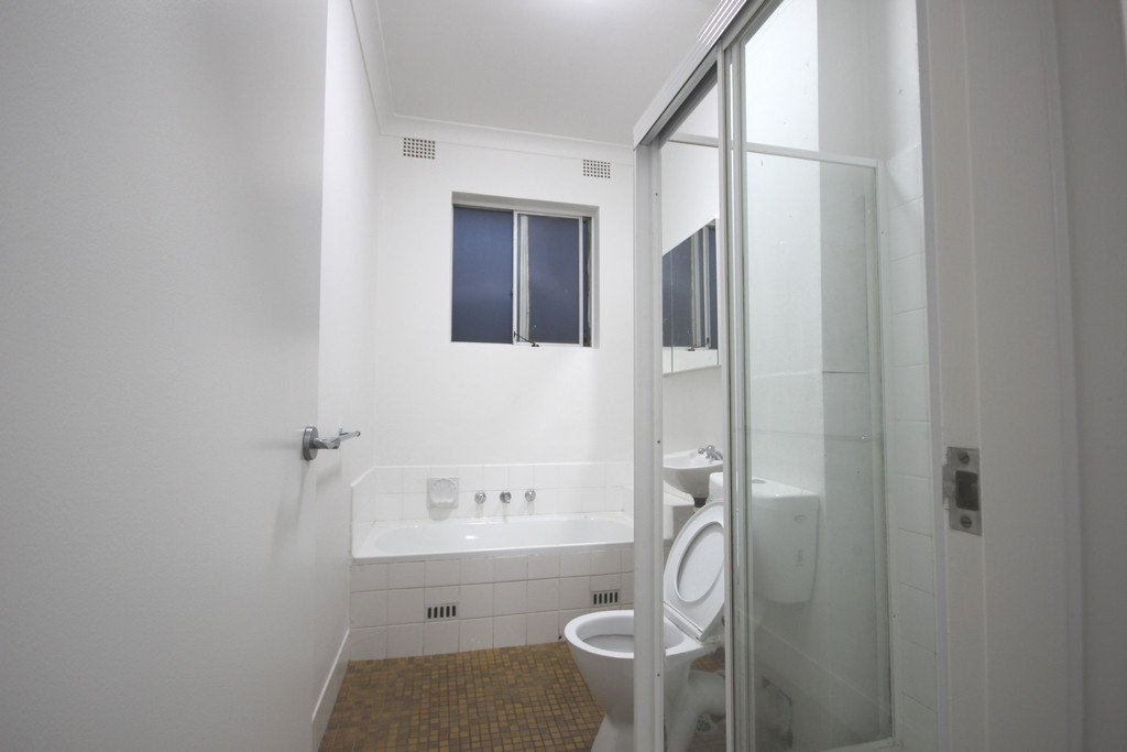 13/33 Warialda Street KOGARAH 8