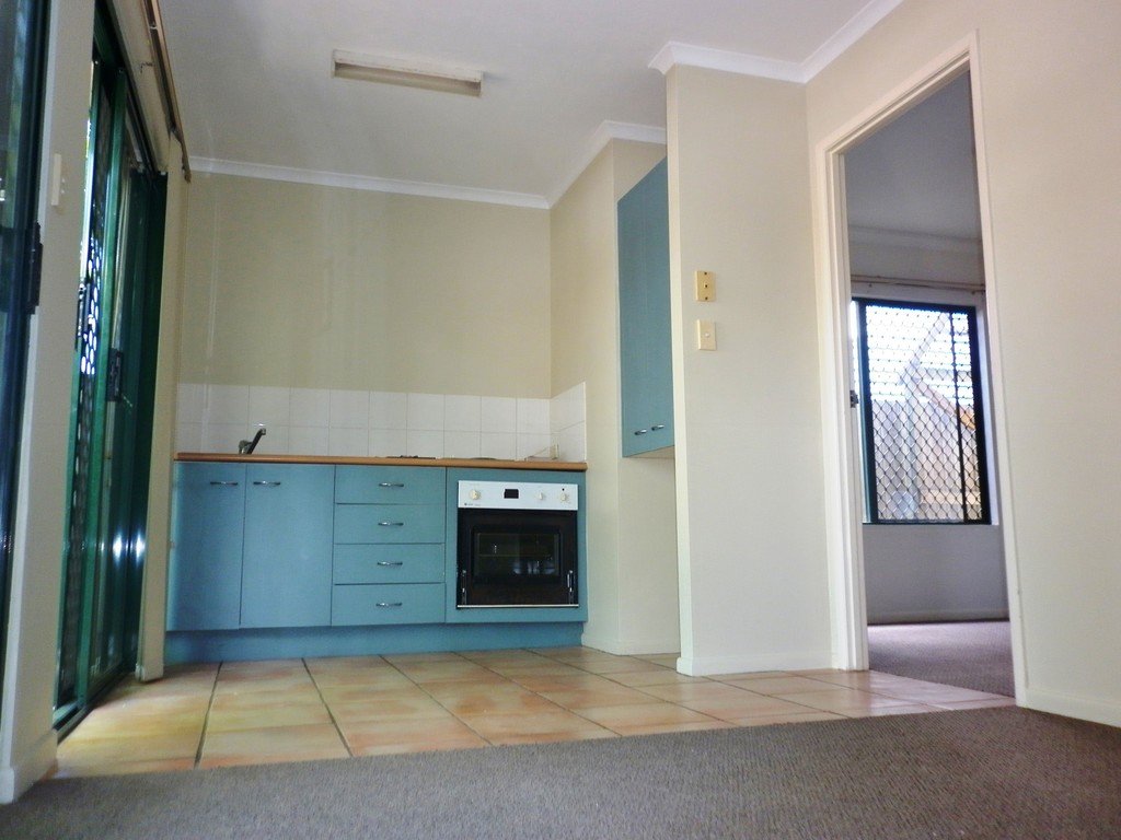 1/333 Zillmere Road ZILLMERE 2