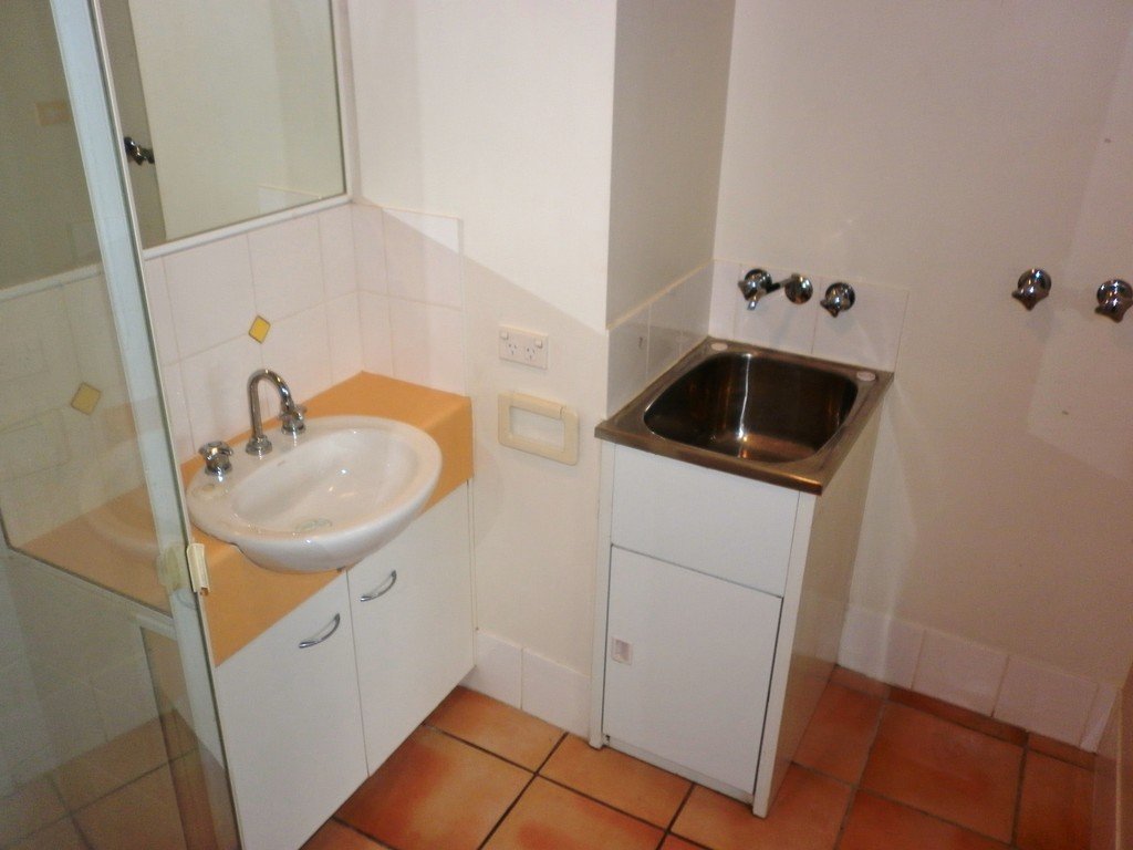 1/333 Zillmere Road ZILLMERE 3