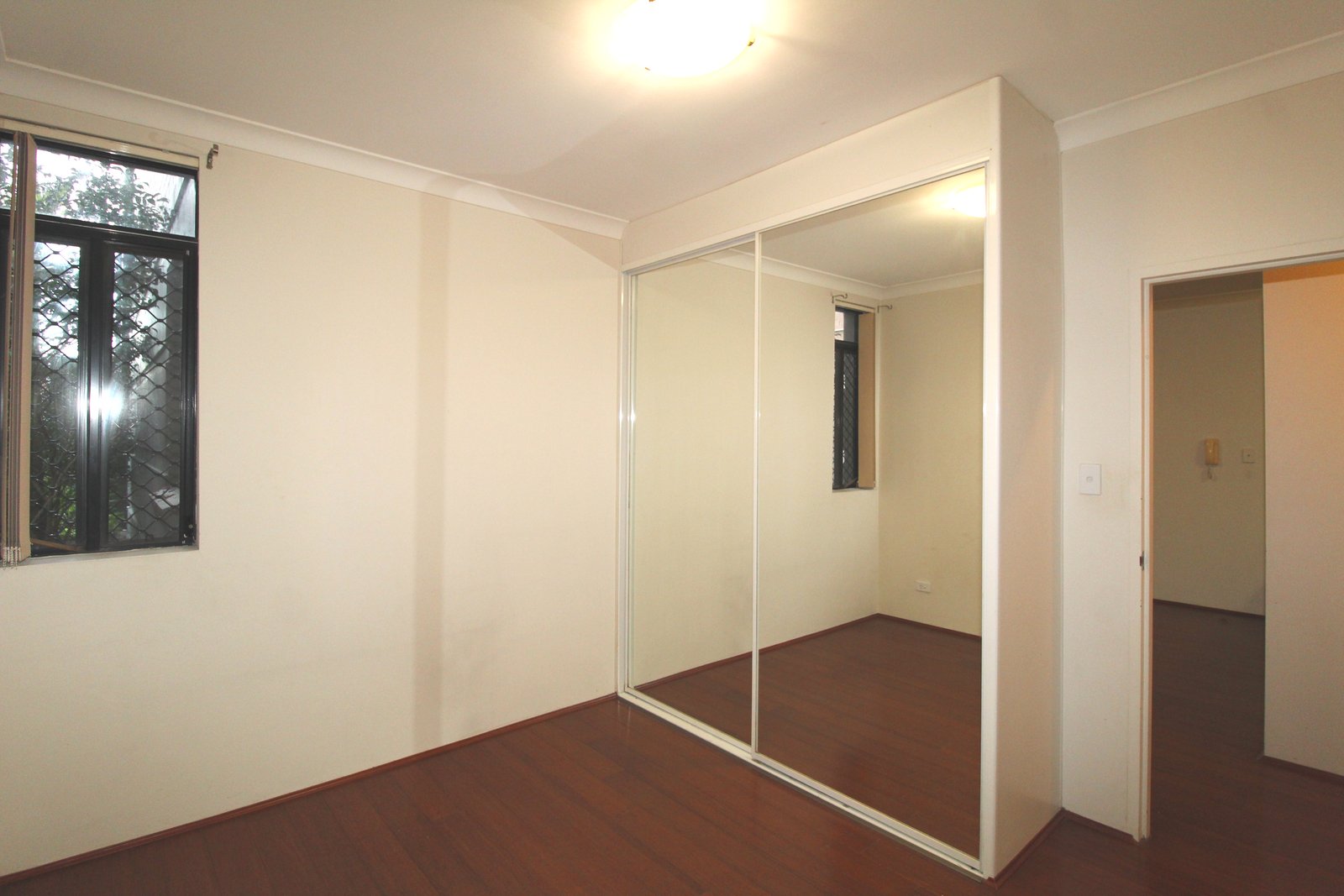 13/34 Melvin Street BEVERLY HILLS 3