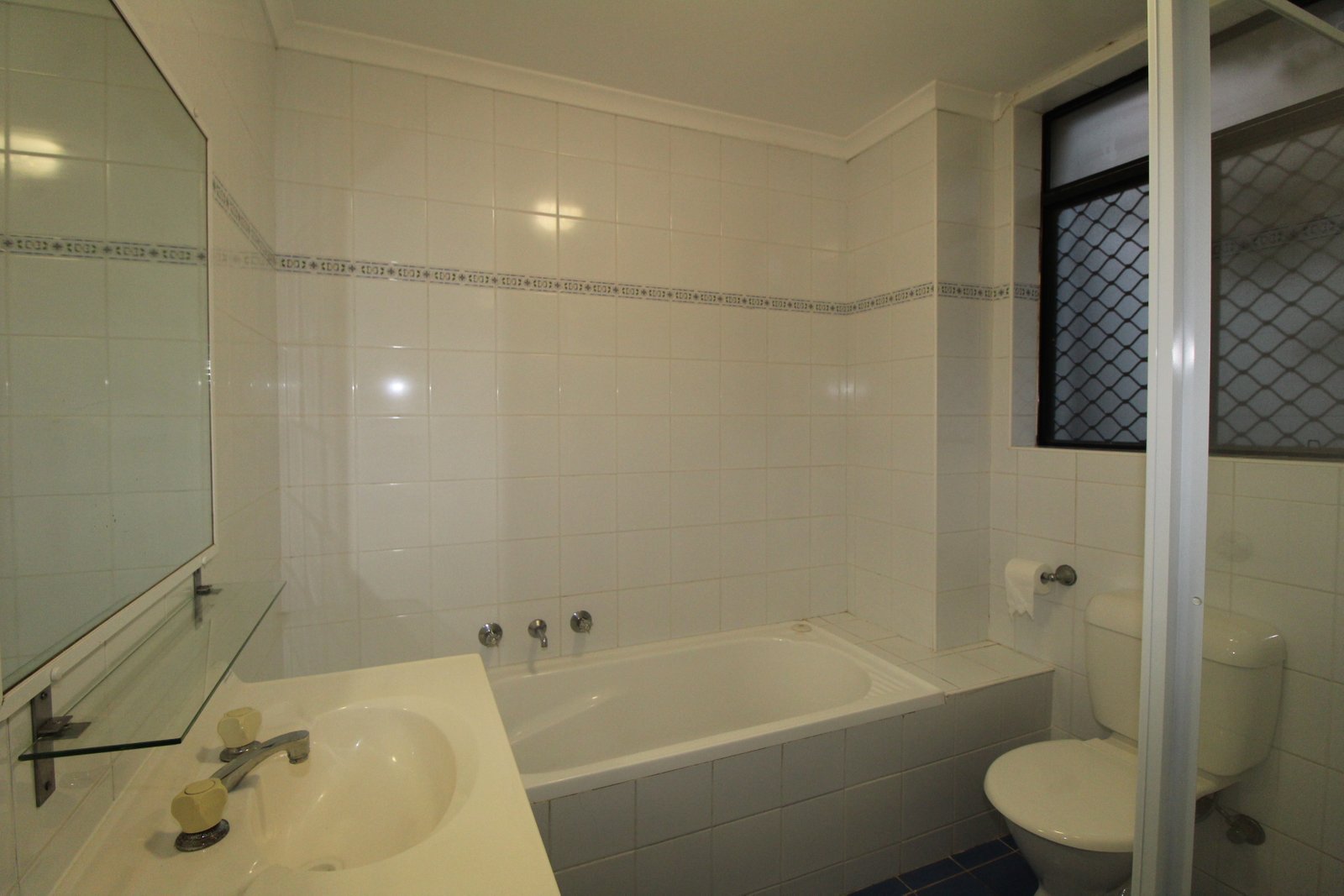 13/34 Melvin Street BEVERLY HILLS 7