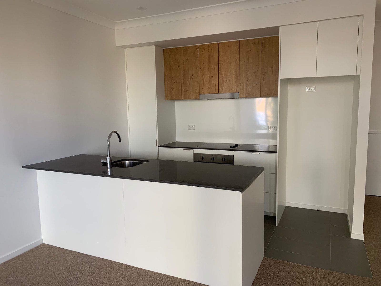 13/3400 Panorama Drive CARRARA 4