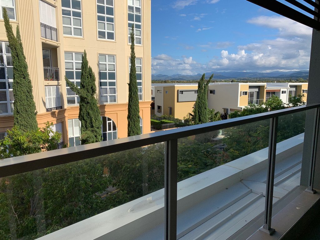 13/3400 Panorama Drive CARRARA 9