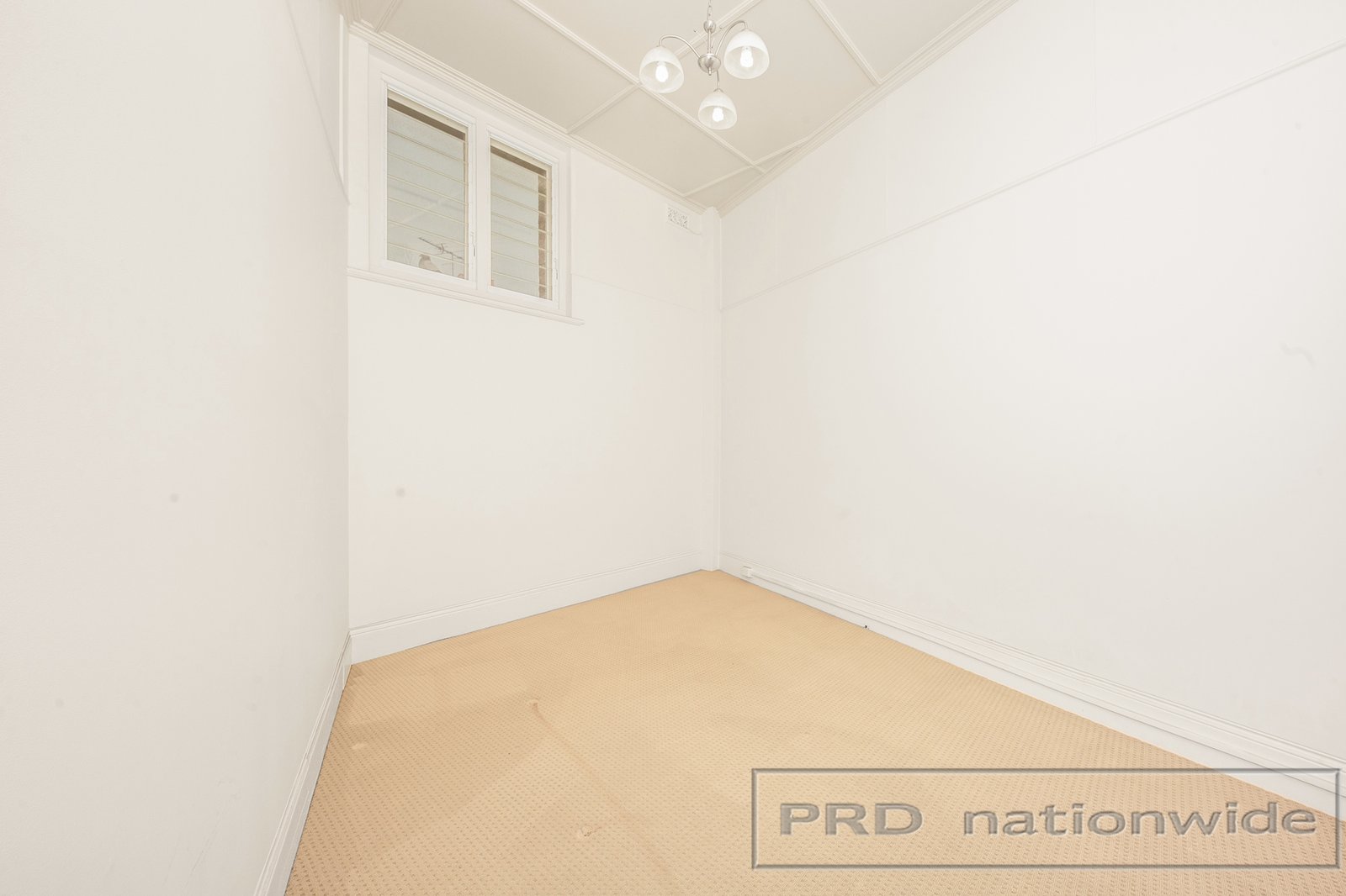 1/335-337 High Street MAITLAND 4