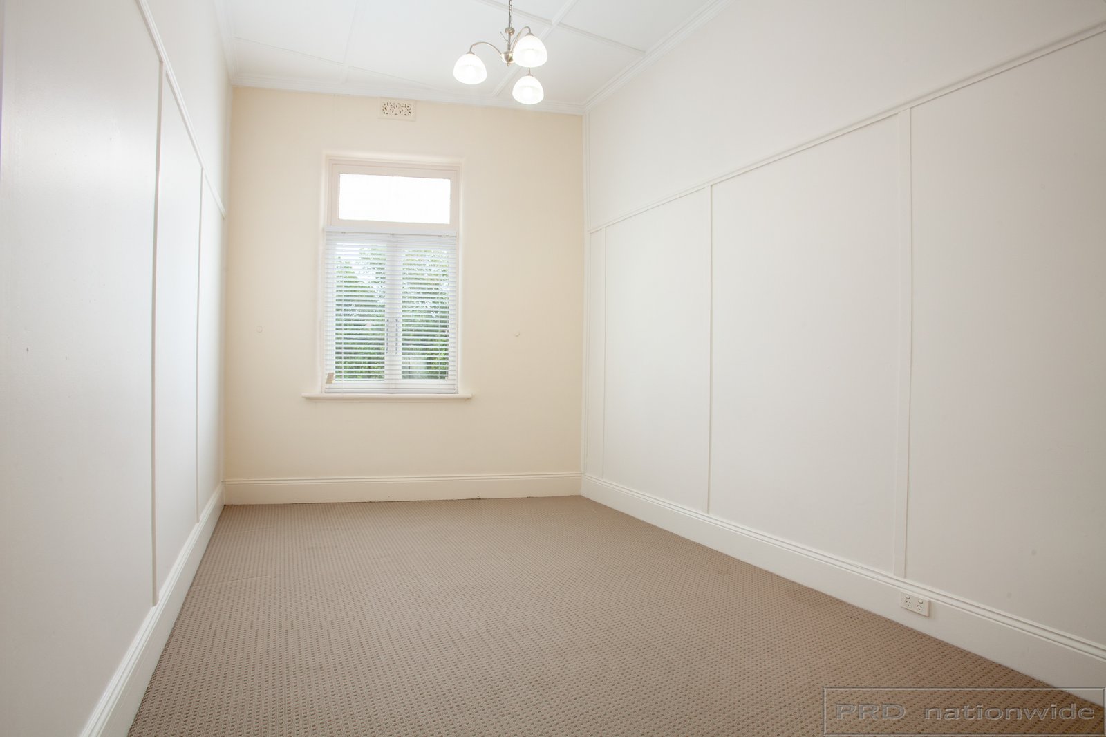 1/335-337 High Street MAITLAND 9