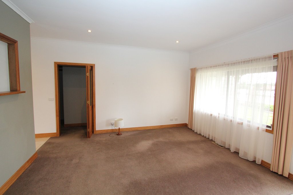 1336 Geelong Road MOUNT CLEAR 10