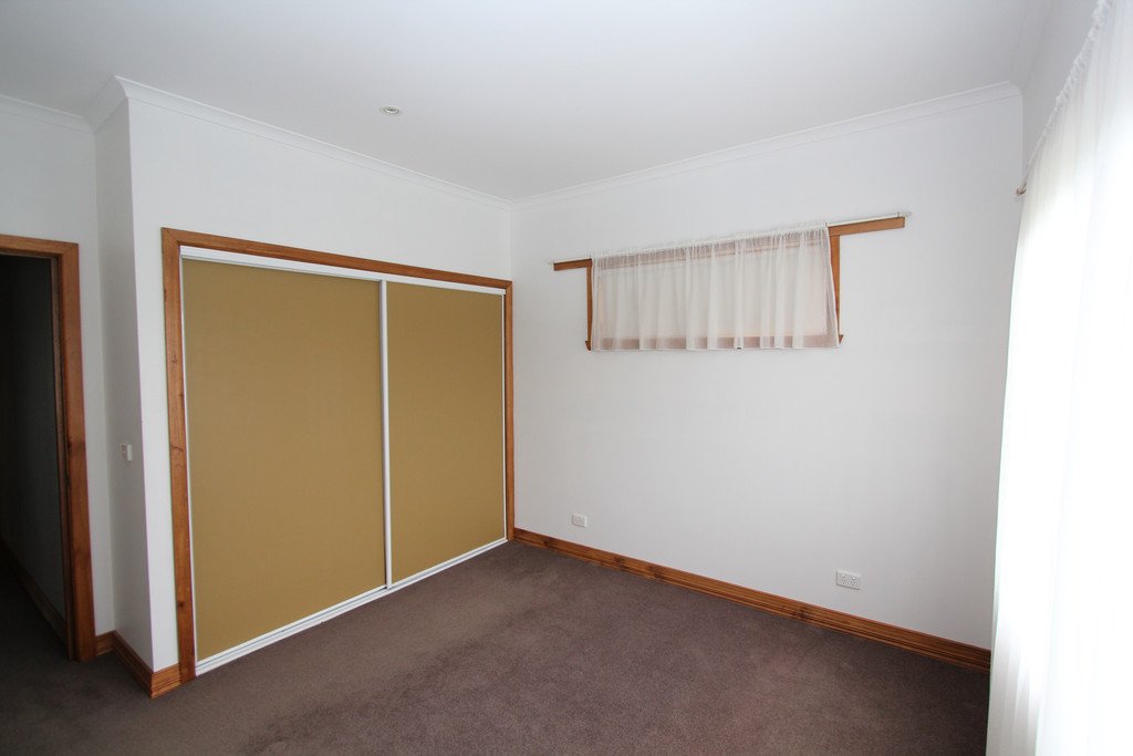 1336 Geelong Road MOUNT CLEAR 14